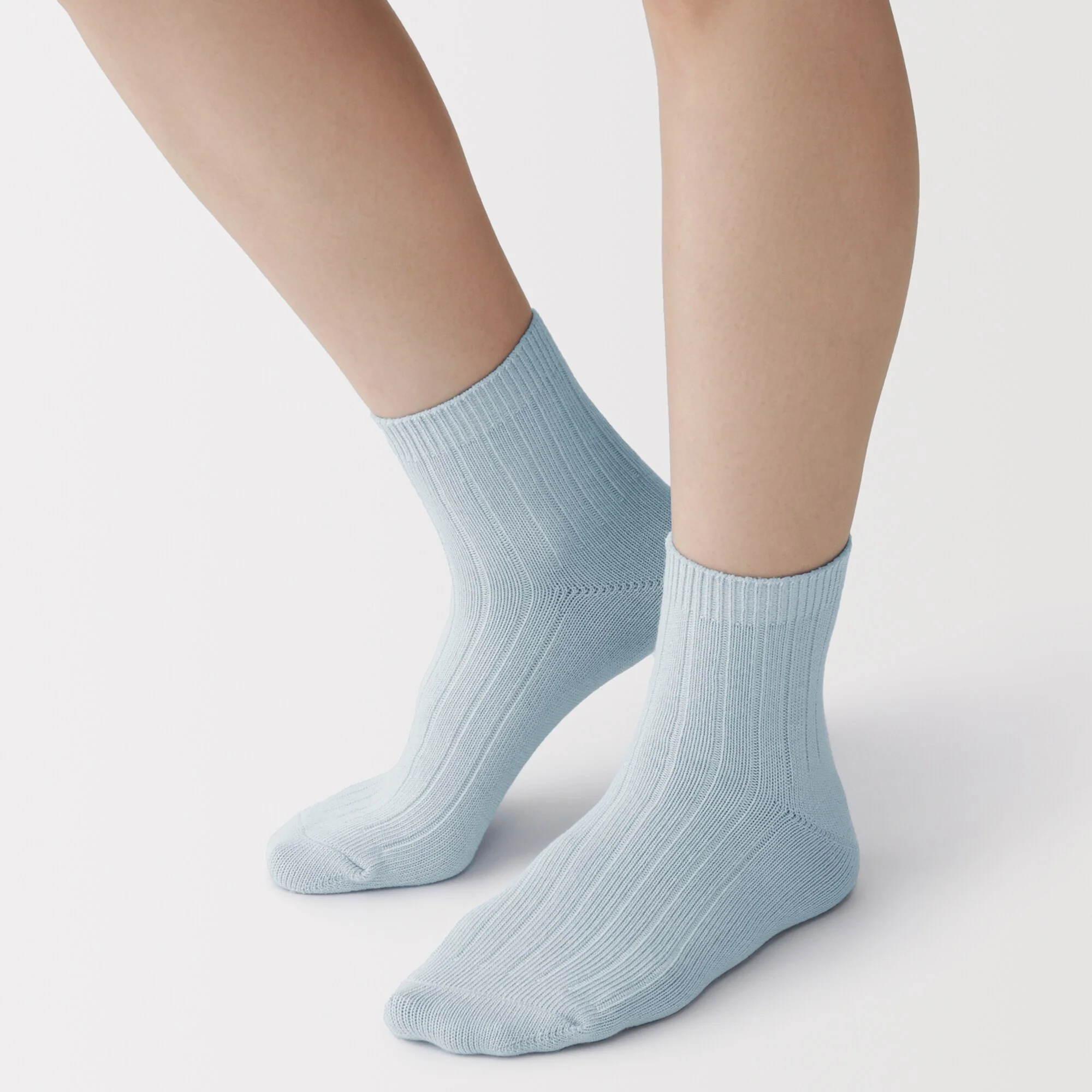 Loose Top Short Socks - Image 12