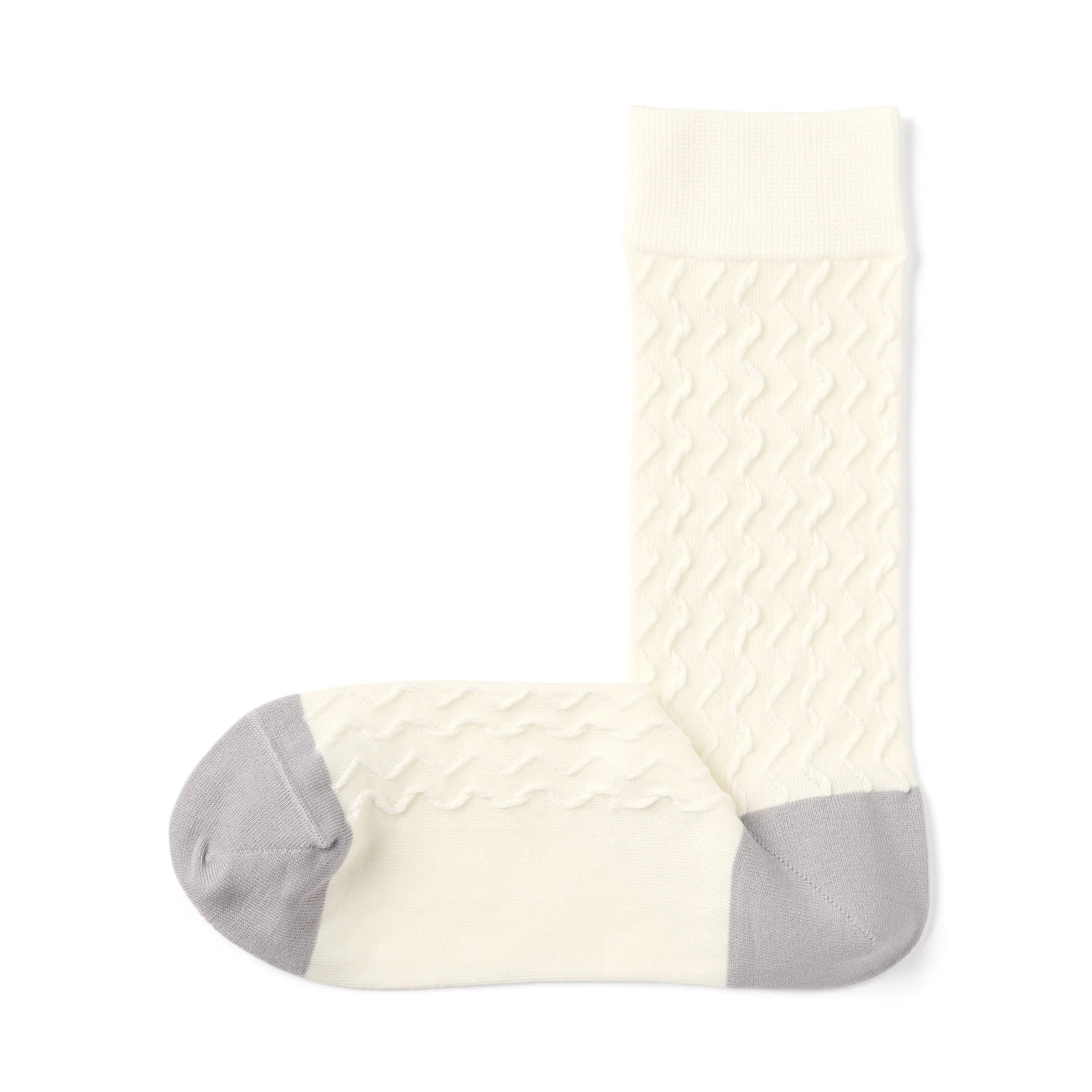 Lustrous Cotton Yarn Pattern Stitch Socks - Image 2