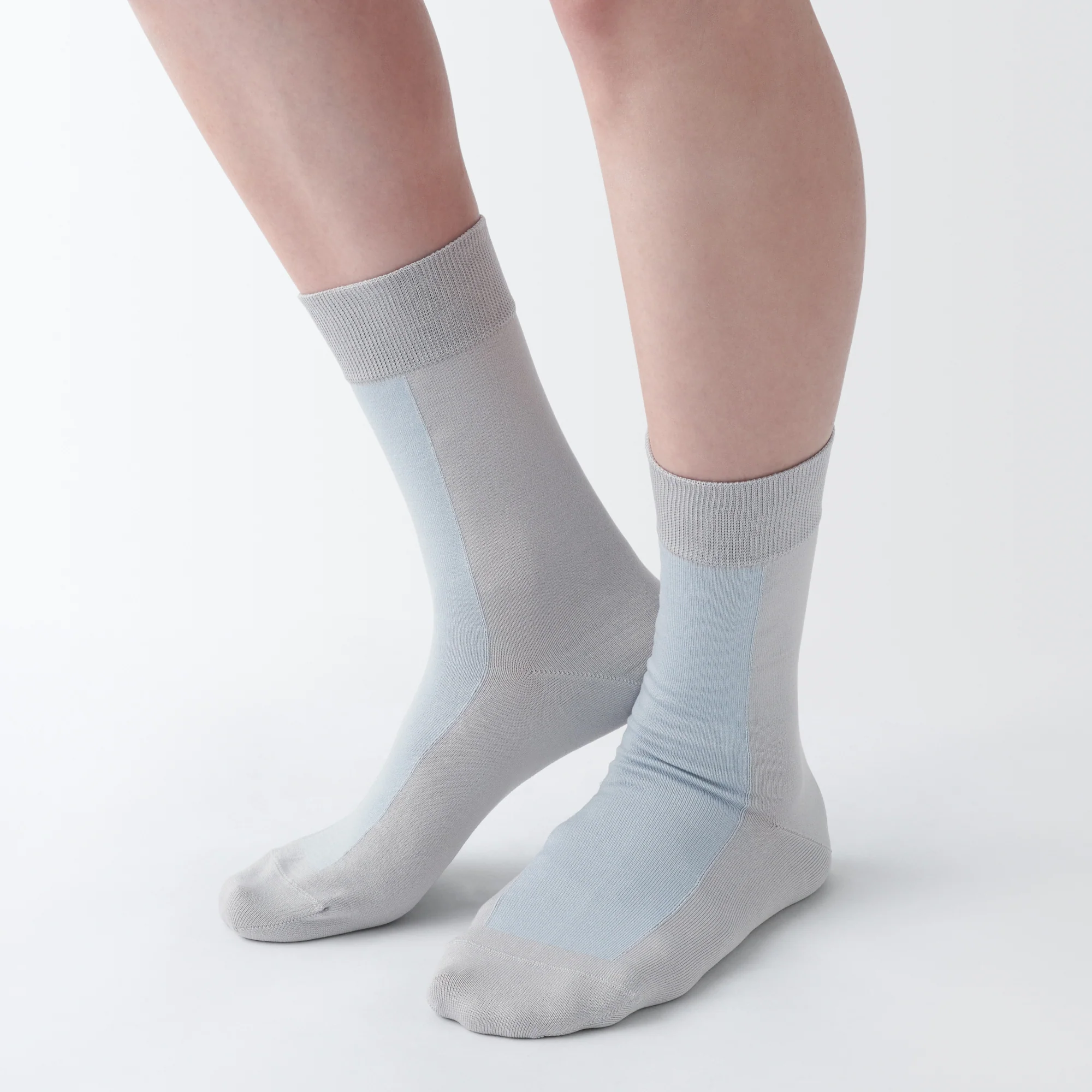 Lustrous Cotton Yarn Patterned Socks - Image 9