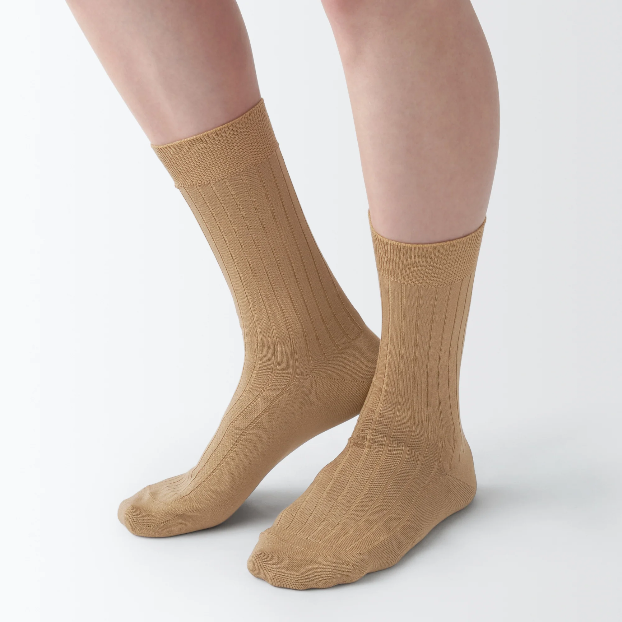 Lustrous Cotton Yarn Ribbed Socks - Image 15