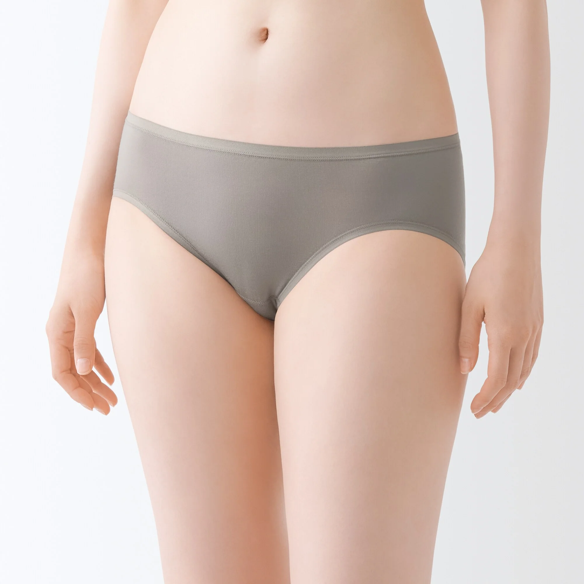 Lyocell Blend Low-Rise Shorts - Image 30