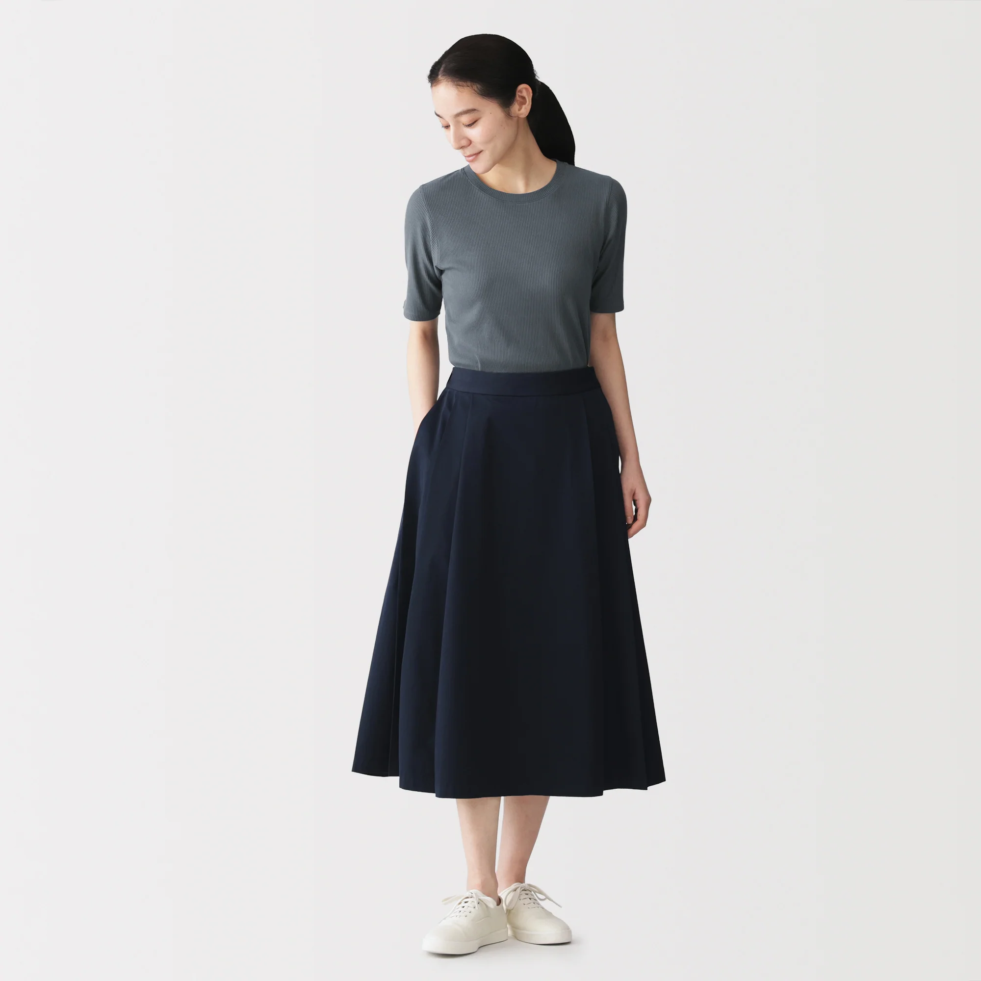 Lyocell Blend Rib Half Sleeve T-Shirt - Image 4