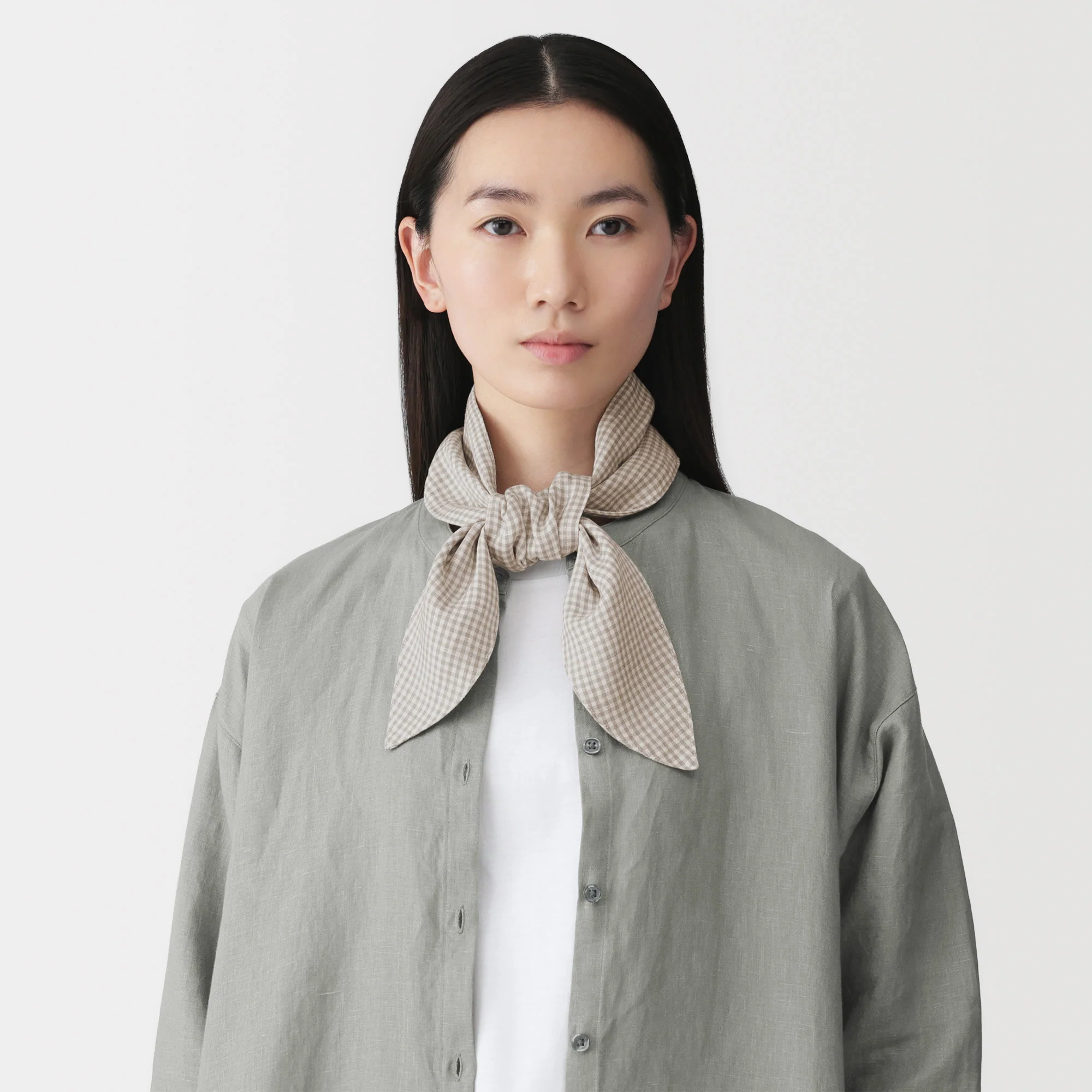 Lyocell Linen Scarf with Pocket - Image 9