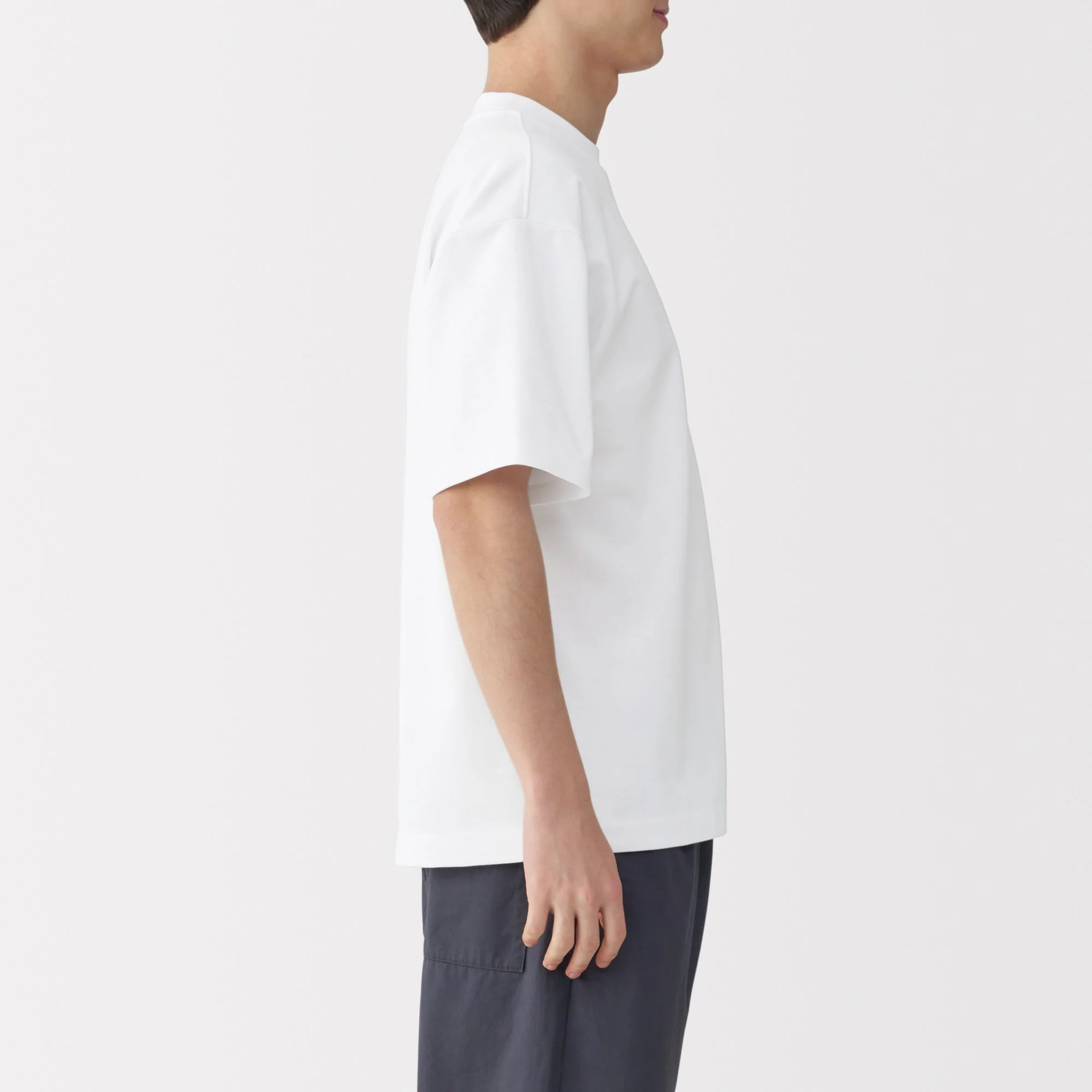 Men's Cool-Touch Wide T-Shirt - Image 12