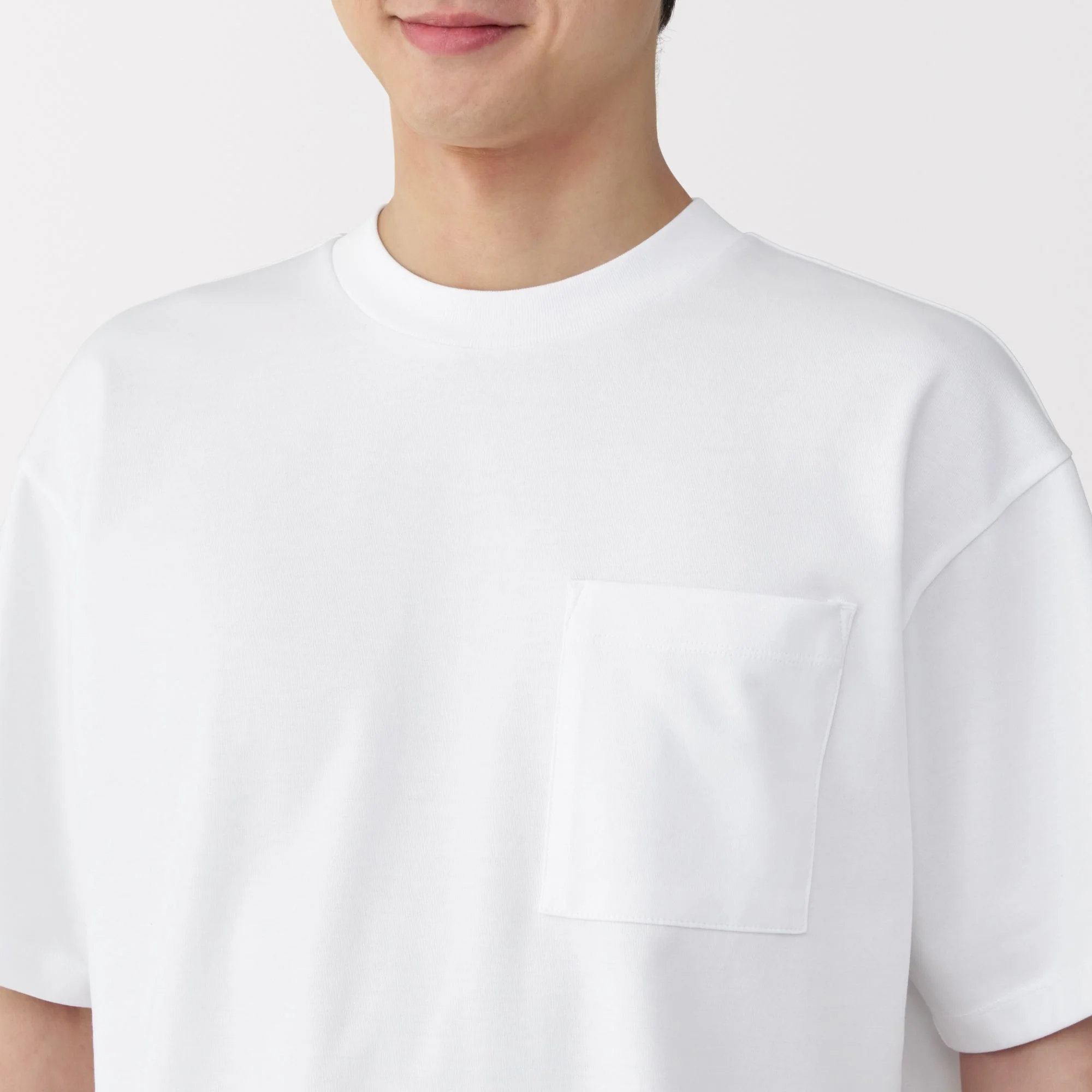 Men's Cool-Touch Wide T-Shirt - Image 14