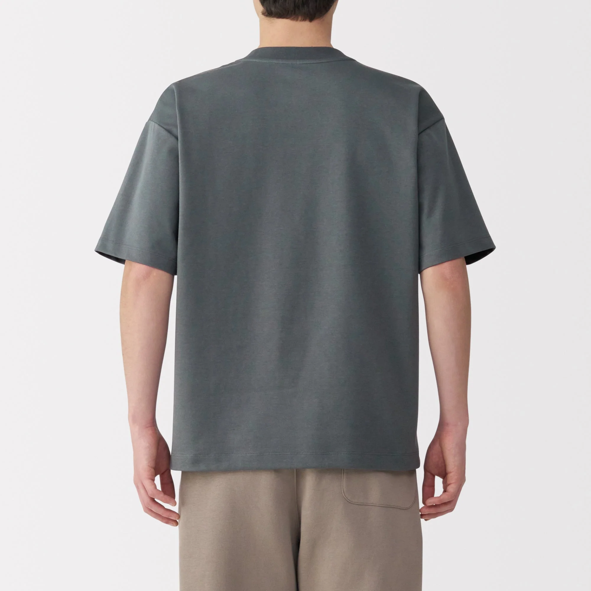 Men's Cool-Touch Wide T-Shirt - Image 27