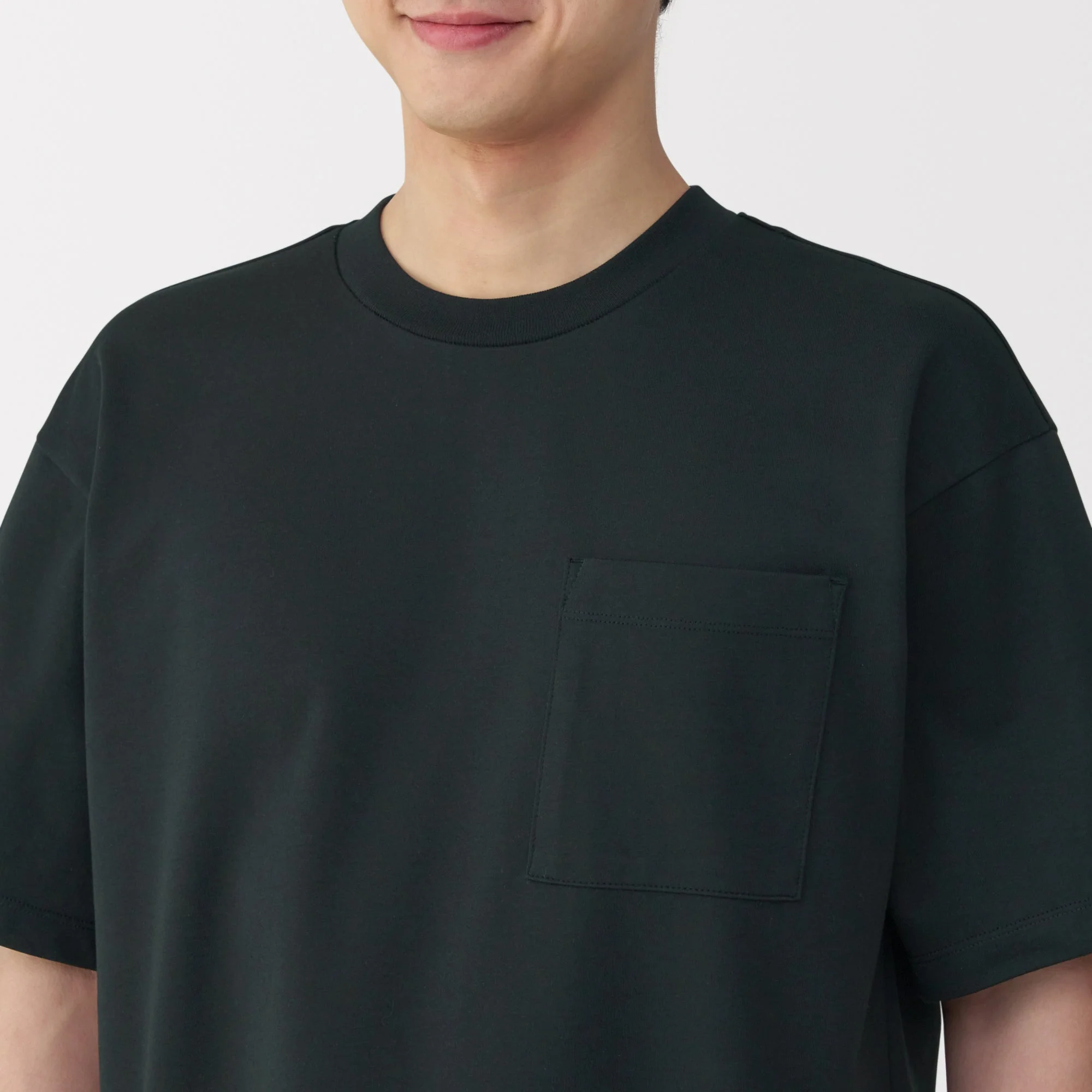 Men's Cool-Touch Wide T-Shirt - Image 35