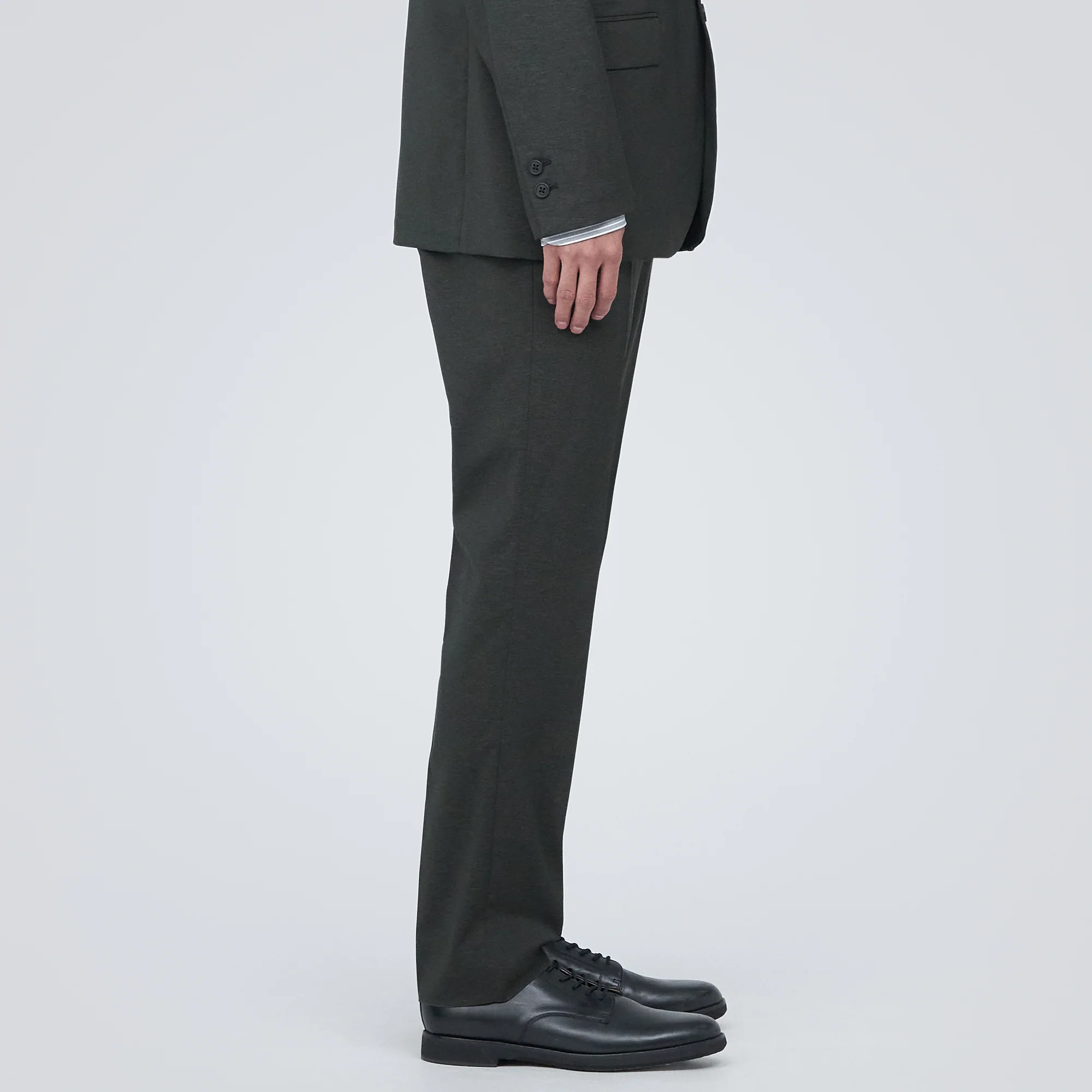 Men's Easy Care Stretch No Tuck Pants - Image 15
