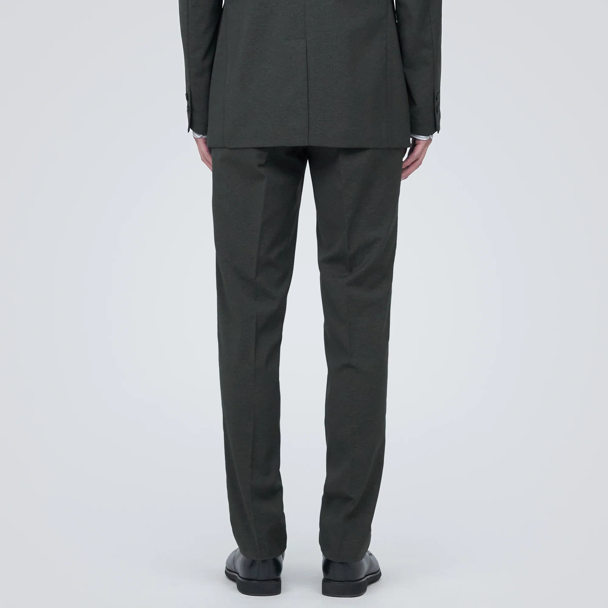 Men's Easy Care Stretch No Tuck Pants - Image 16