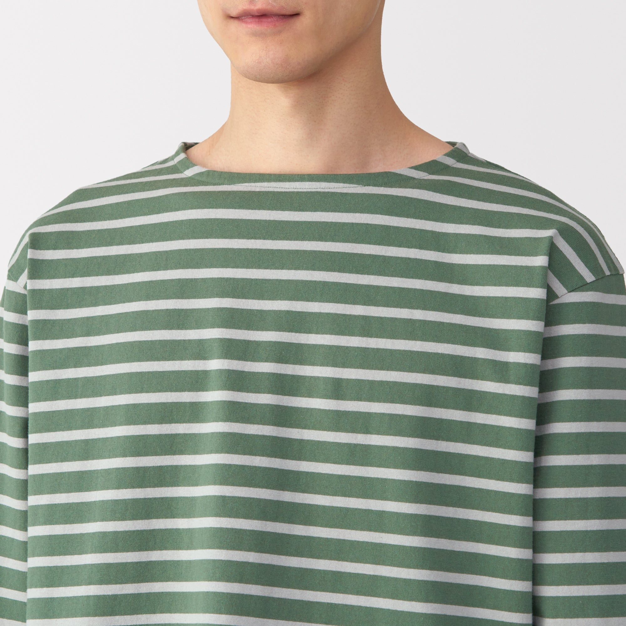 Men's Heavyweight Boatneck T-Shirt - Image 15