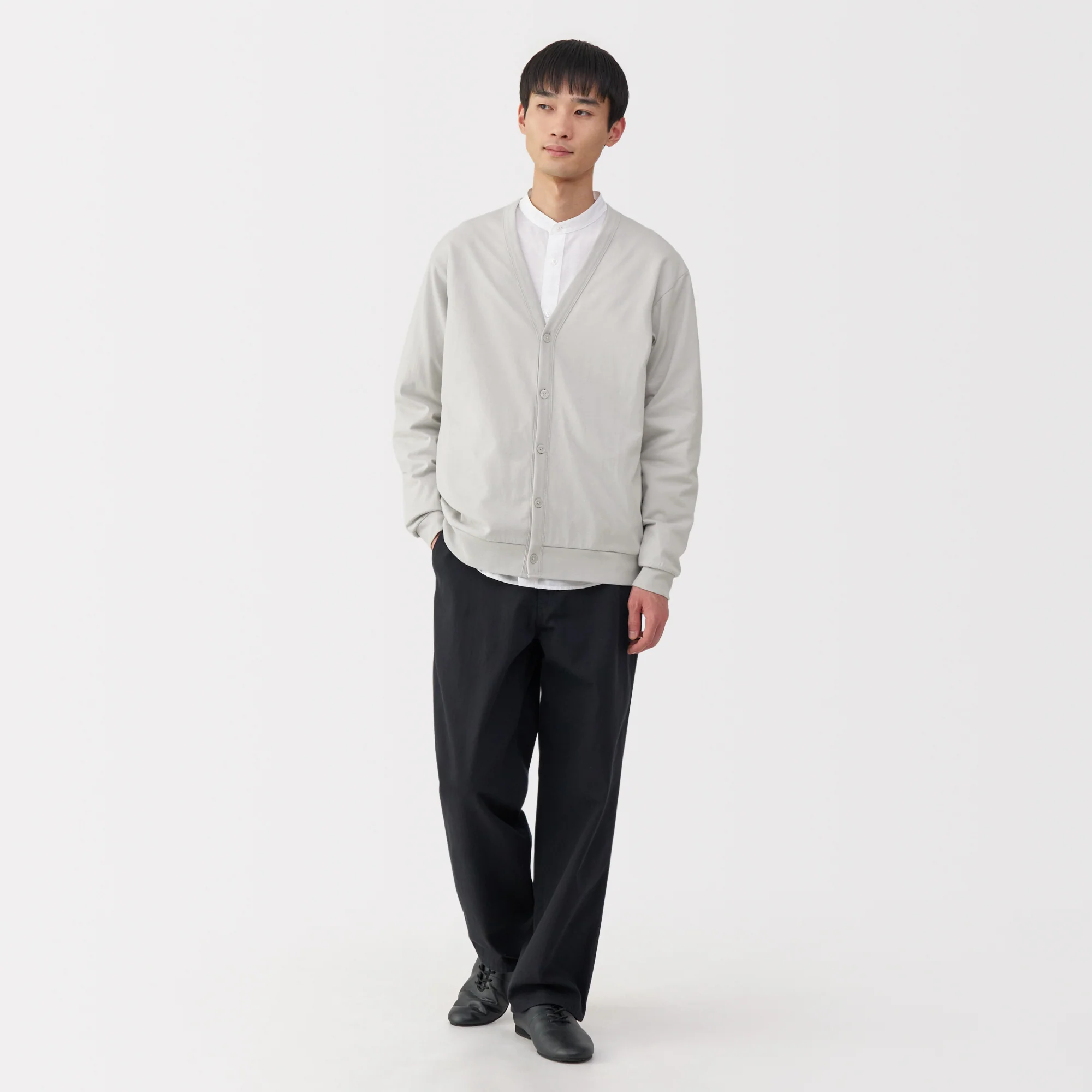 Men's Jersey V Neck Cardigan - Image 12