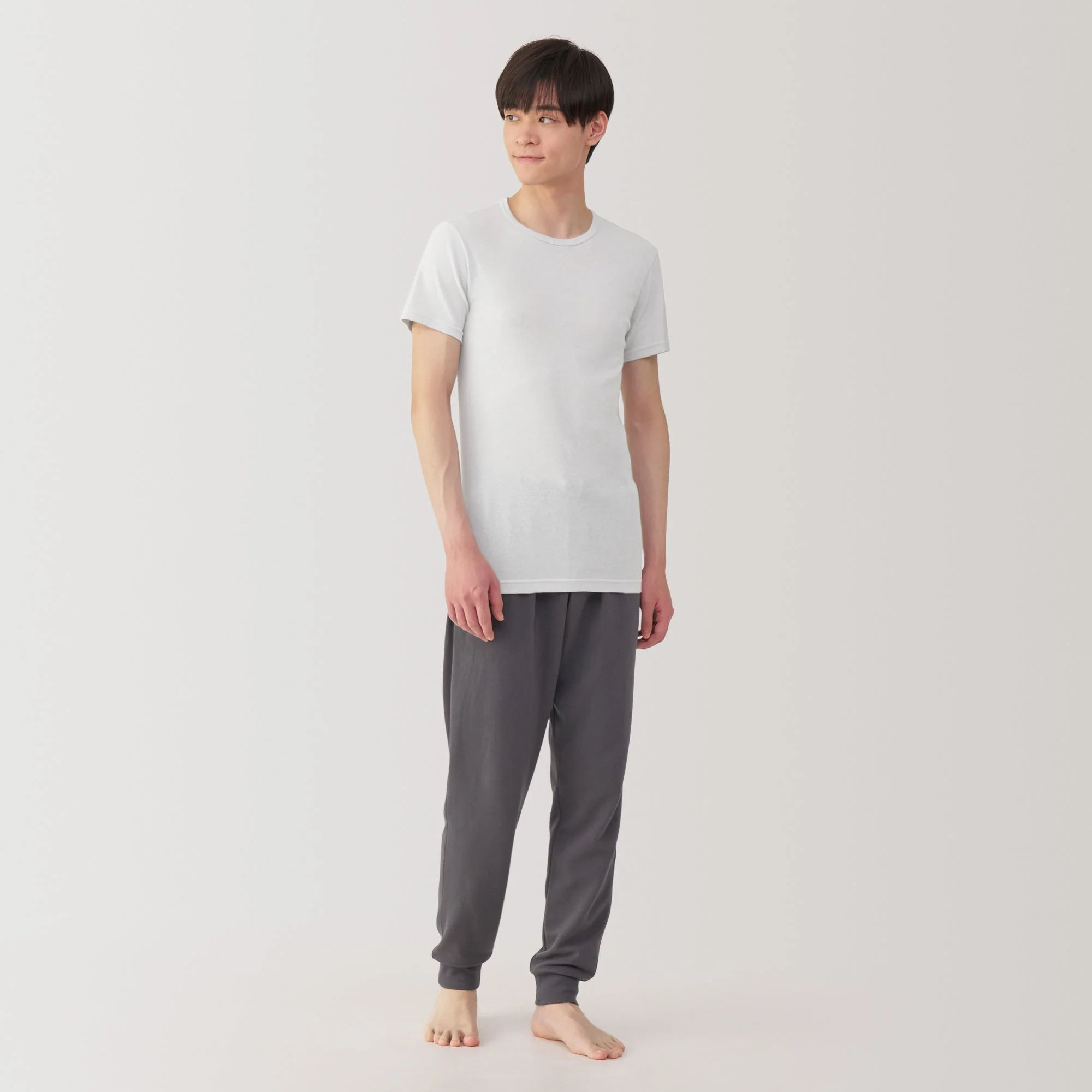 Men's Moisture-Wicking Cotton Crewneck T-Shirt - Image 11