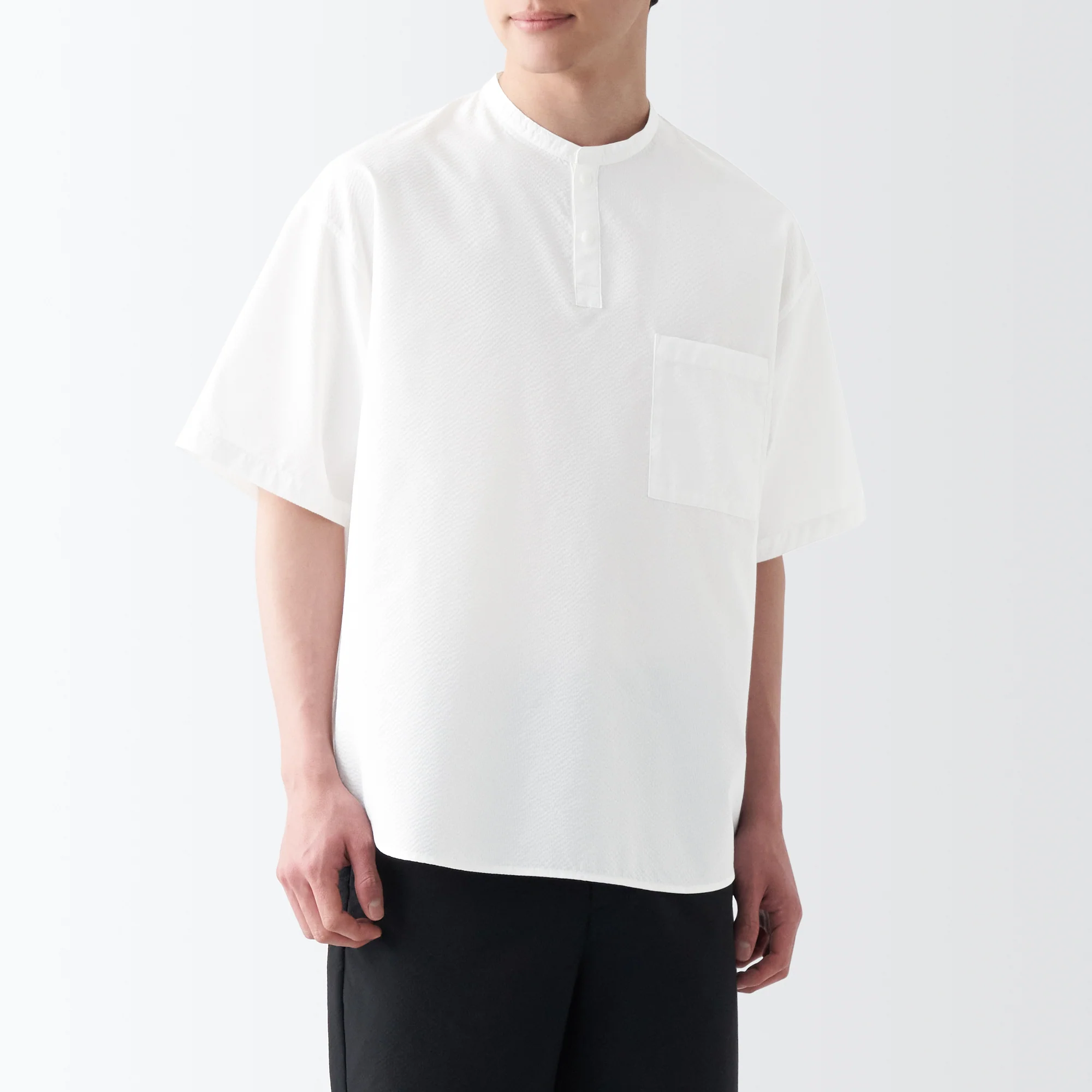 Men's Seersucker Henry Neck Woven T-Shirt - Image 12
