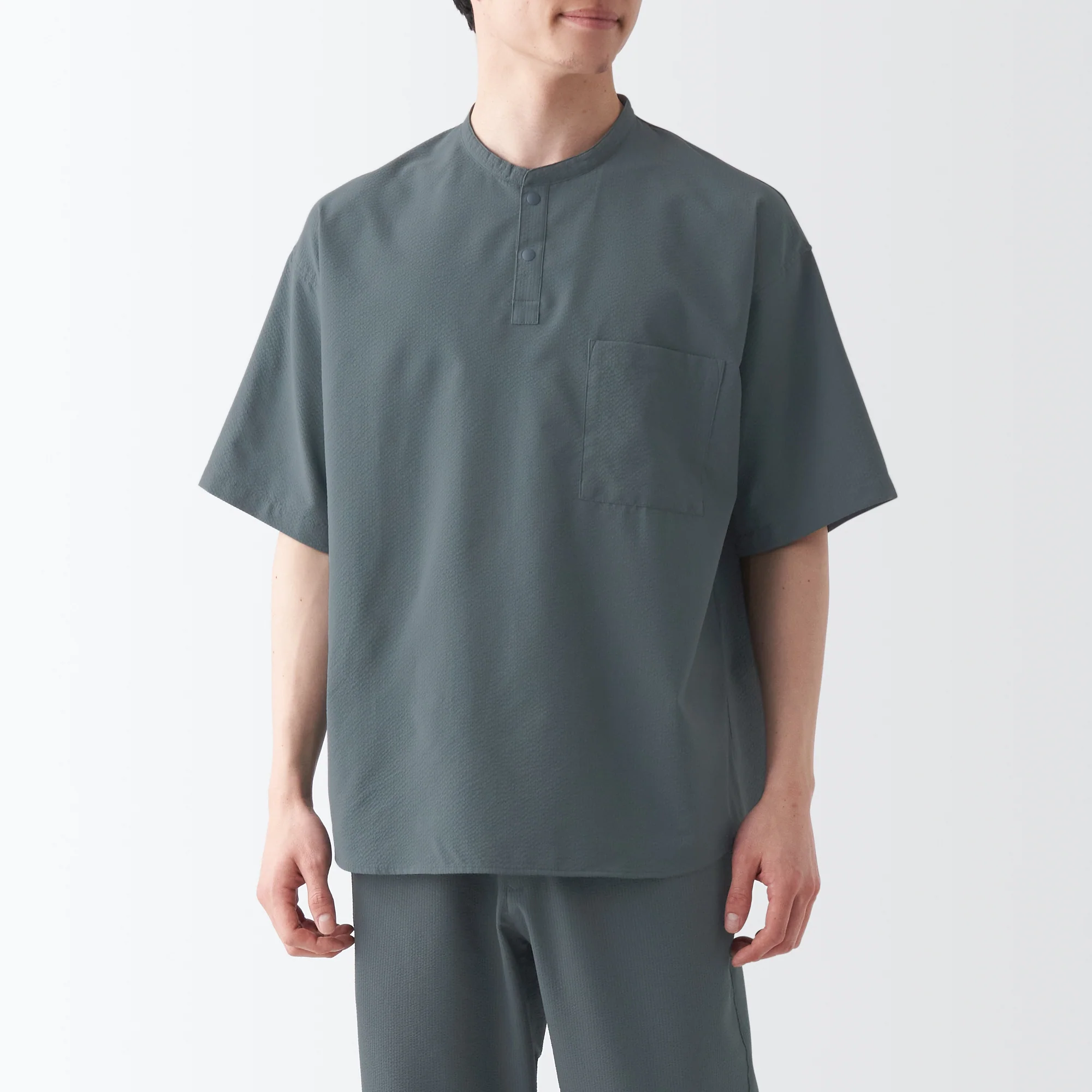 Men's Seersucker Henry Neck Woven T-Shirt - Image 21