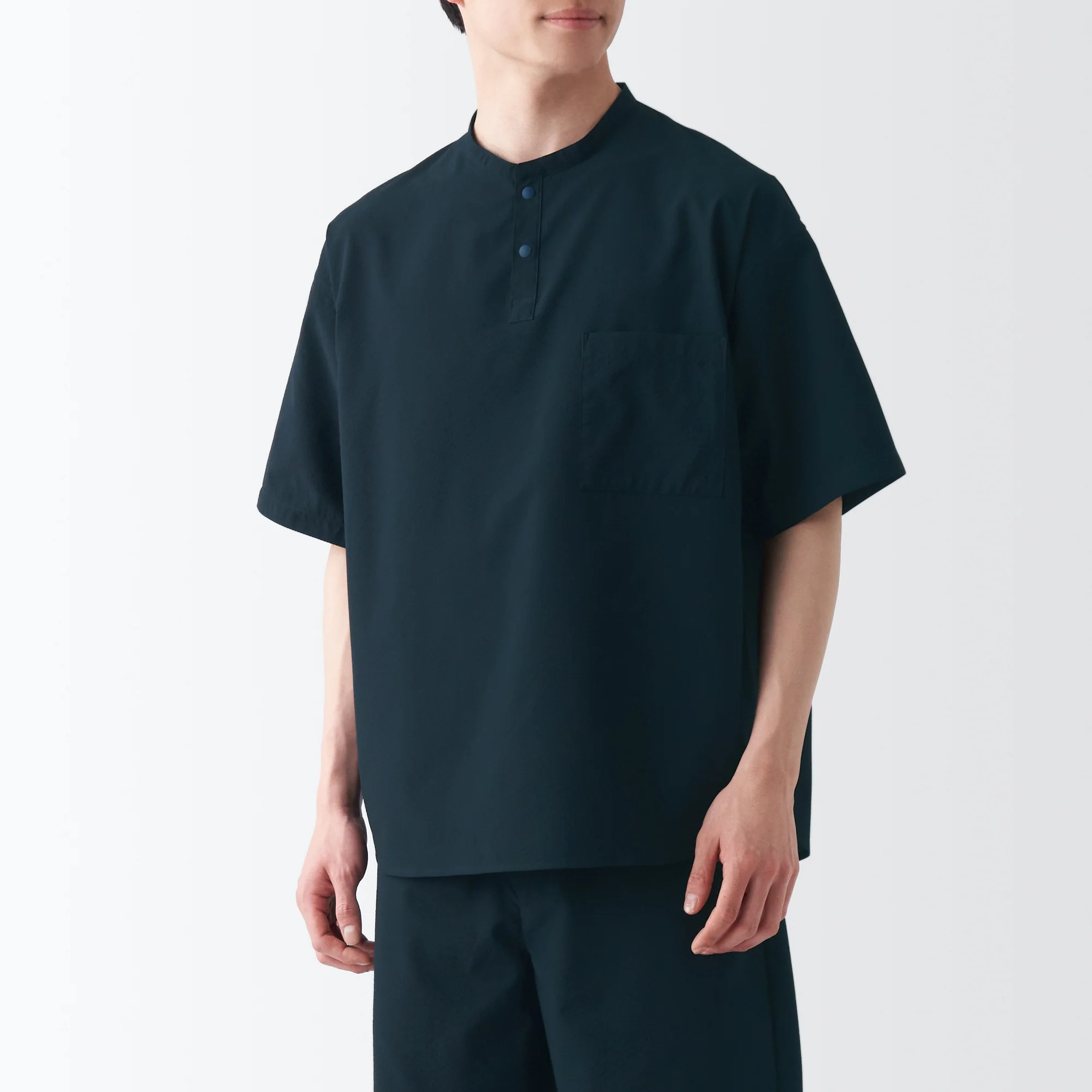Men's Seersucker Henry Neck Woven T-Shirt - Image 30