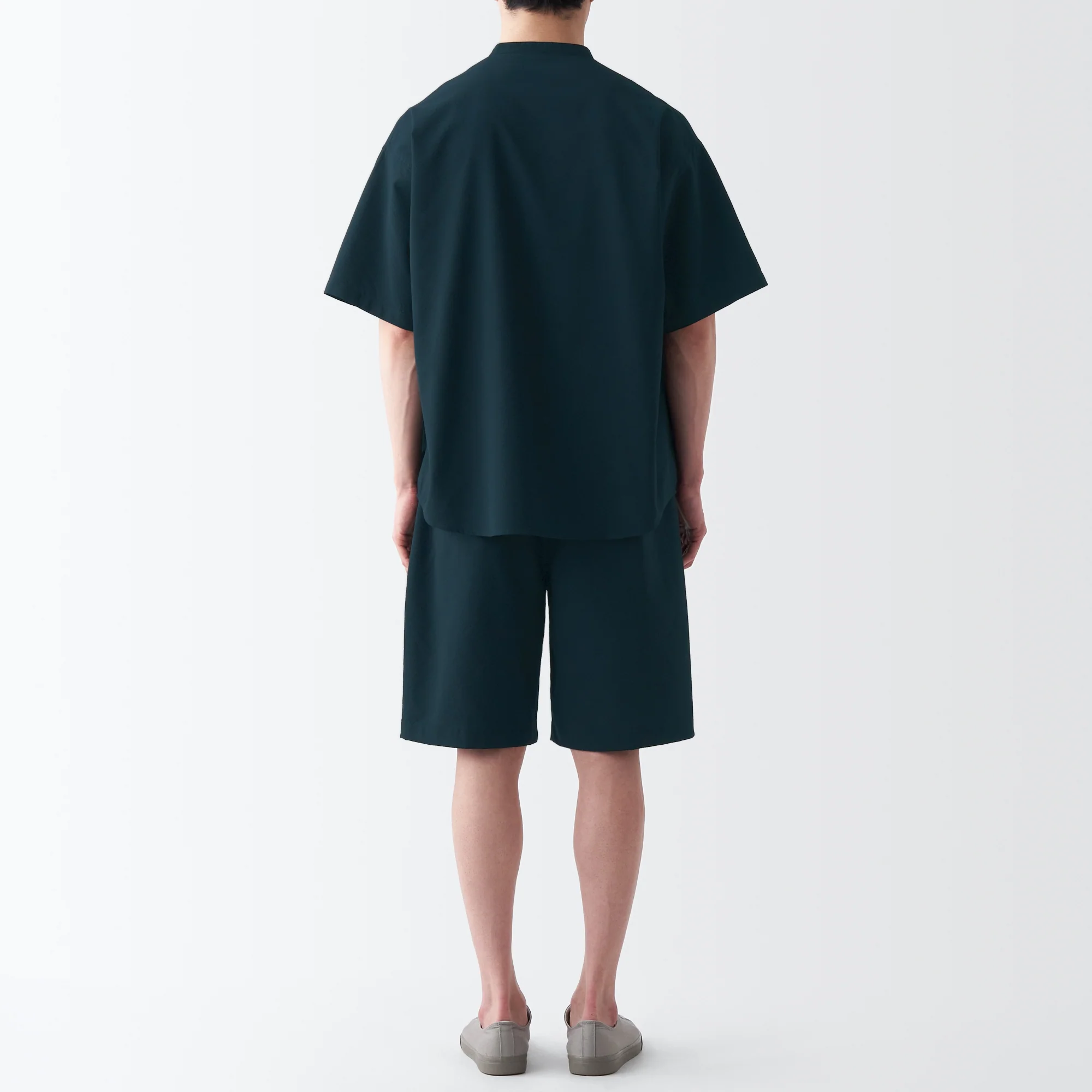 Men's Seersucker Henry Neck Woven T-Shirt - Image 33