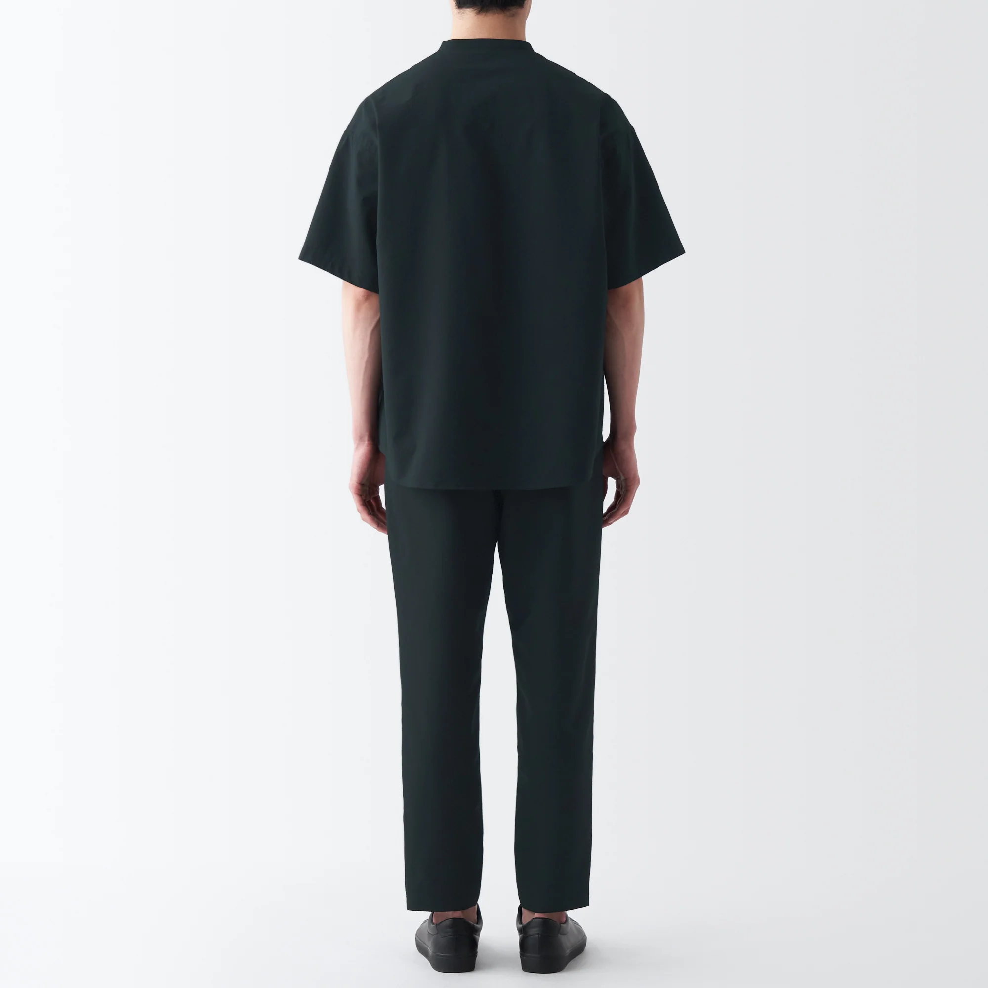 Men's Seersucker Henry Neck Woven T-Shirt - Image 6