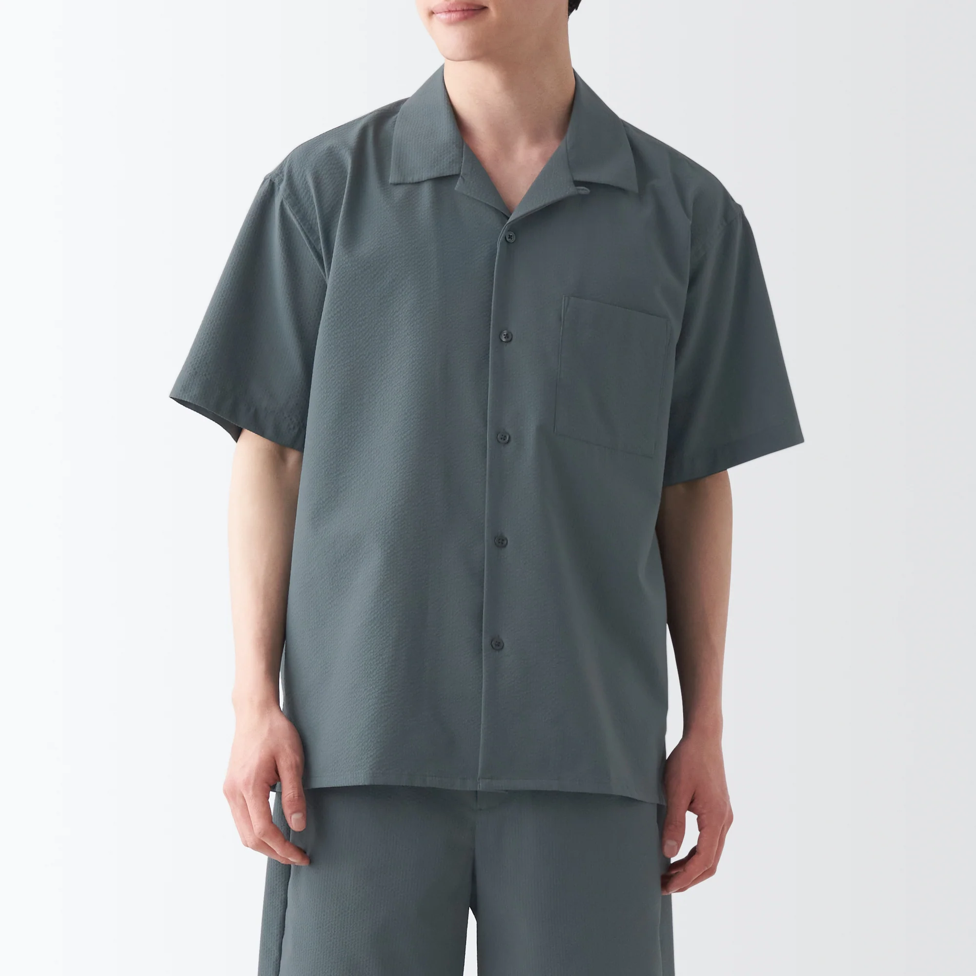 Men's Seersucker Open Collar Short Sleeve Shirt - Image 3