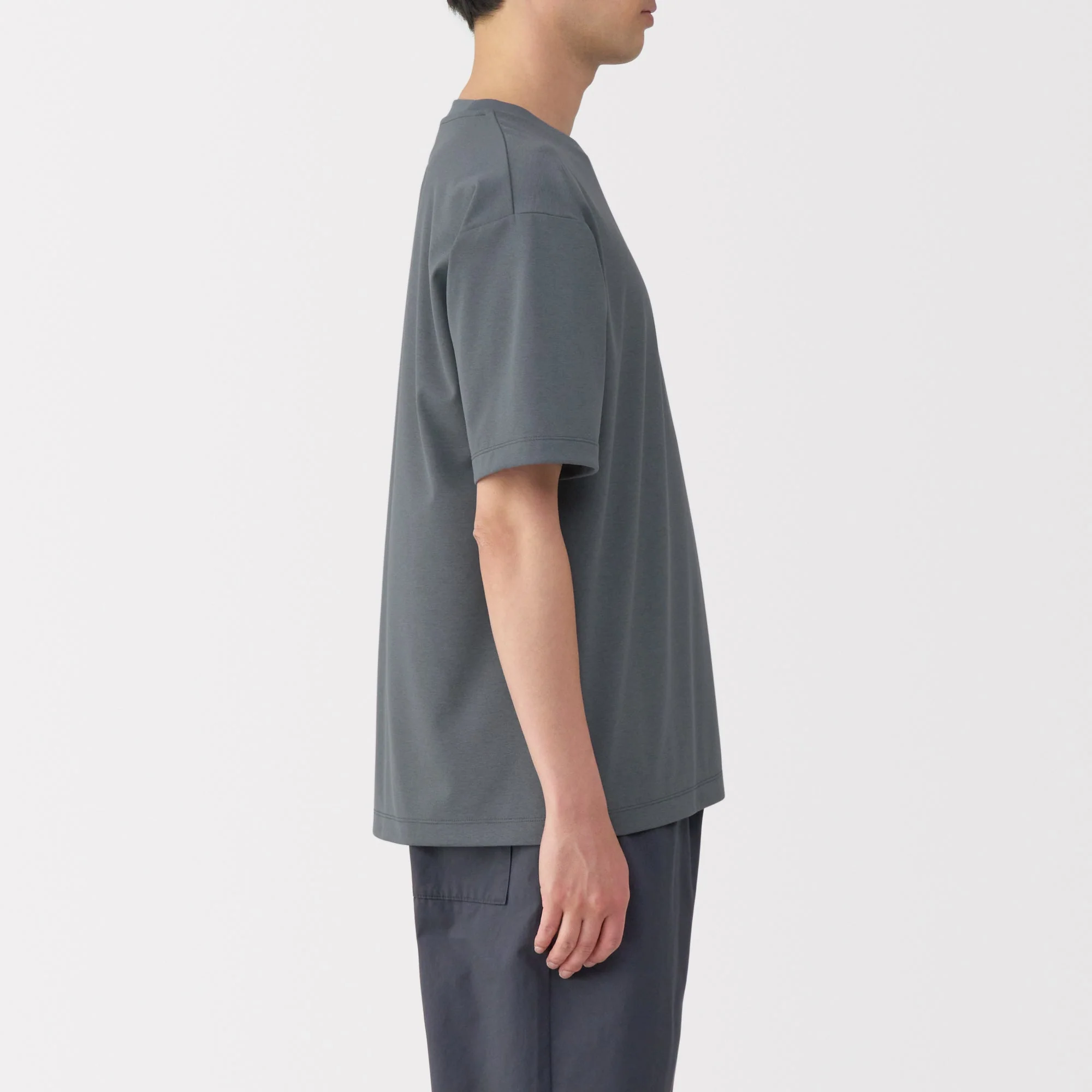 Men's UV Protection Quick Dry Crew Neck T-Shirt - Image 12