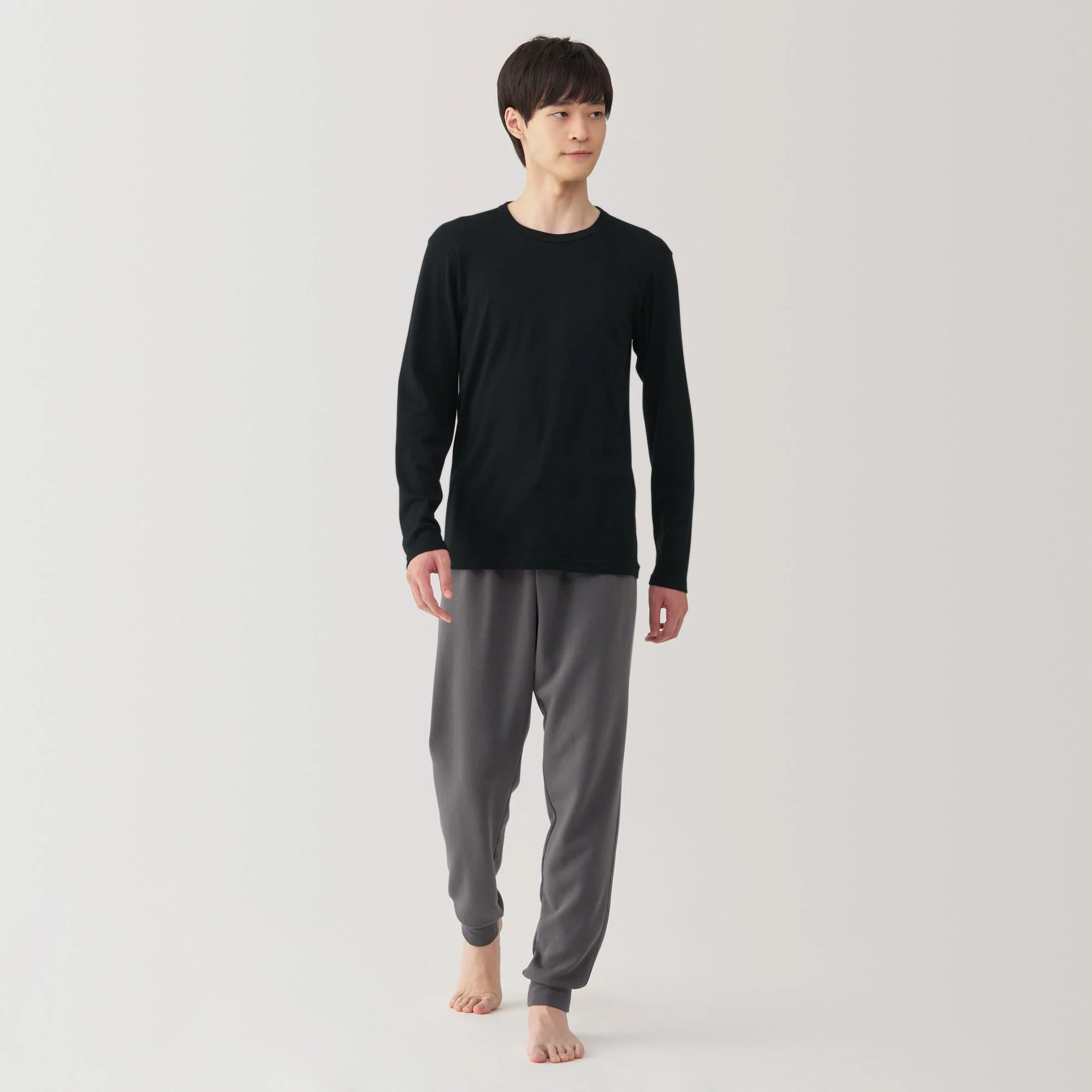Men's Warm Cotton Crew Neck Long Sleeve T-Shirt - Image 4