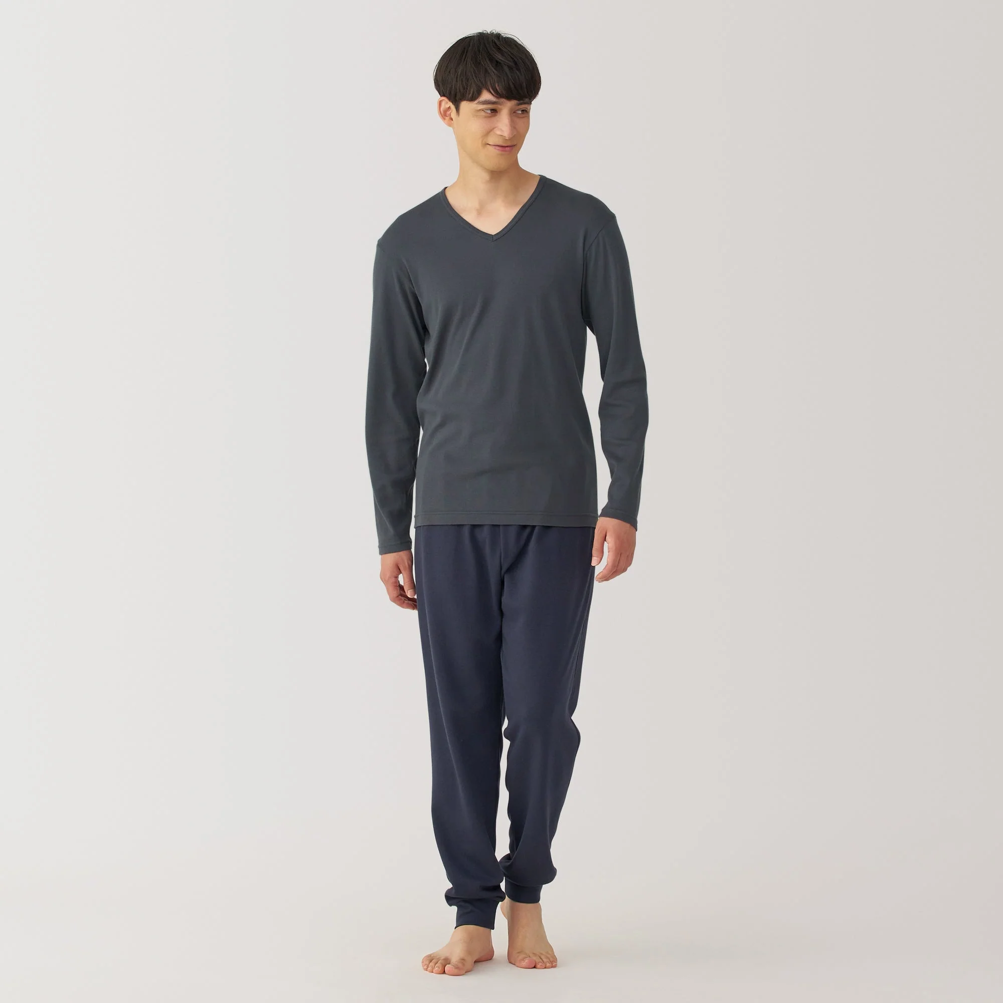 Men's Warm Cotton V-Neck Long Sleeve T-Shirt - Image 4