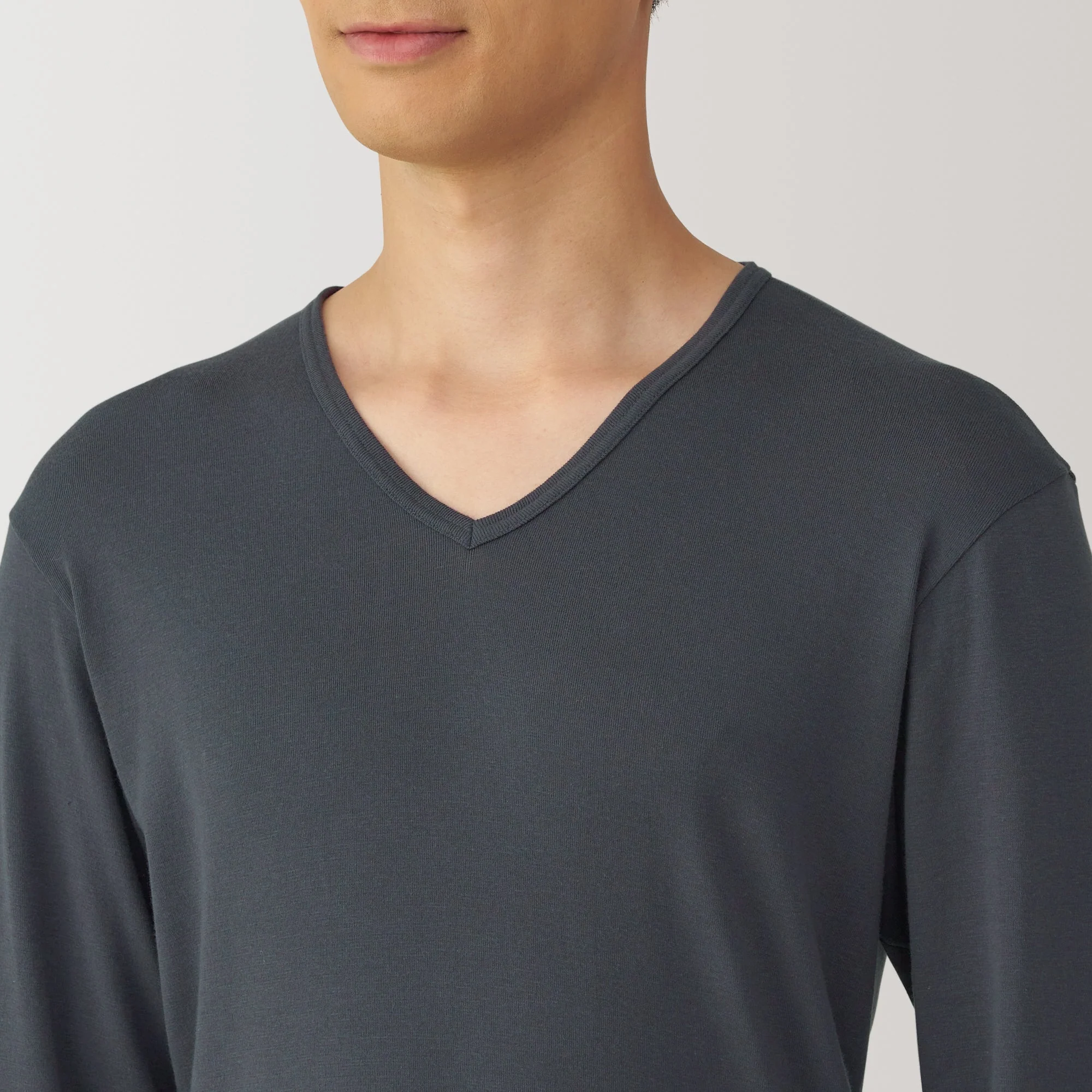 Men's Warm Cotton V-Neck Long Sleeve T-Shirt - Image 7
