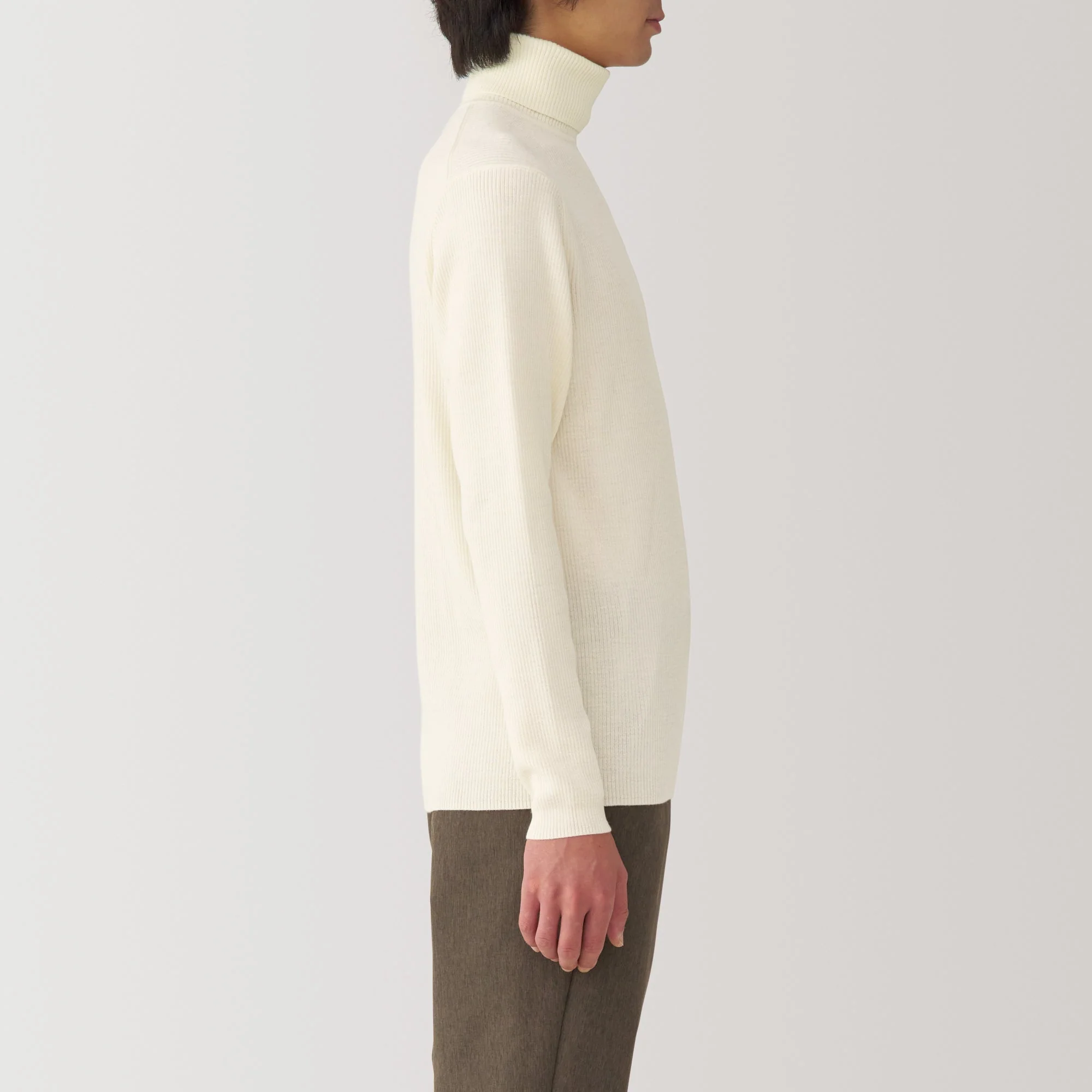 Men's Washable High-Gauge Turtleneck Ribbed Sweater - Image 19