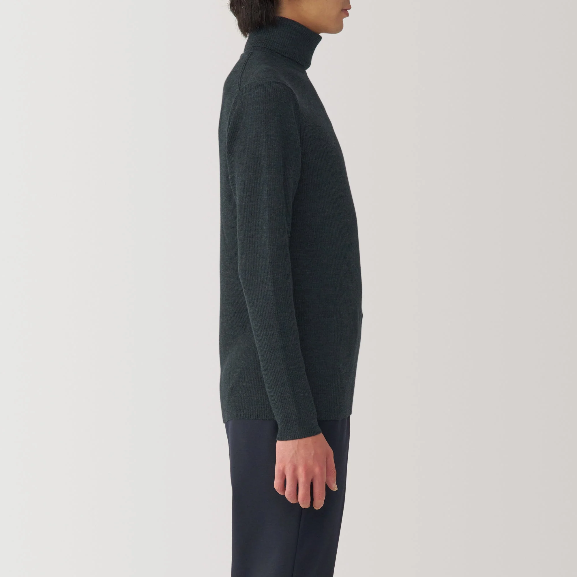 Men's Washable High-Gauge Turtleneck Ribbed Sweater - Image 26