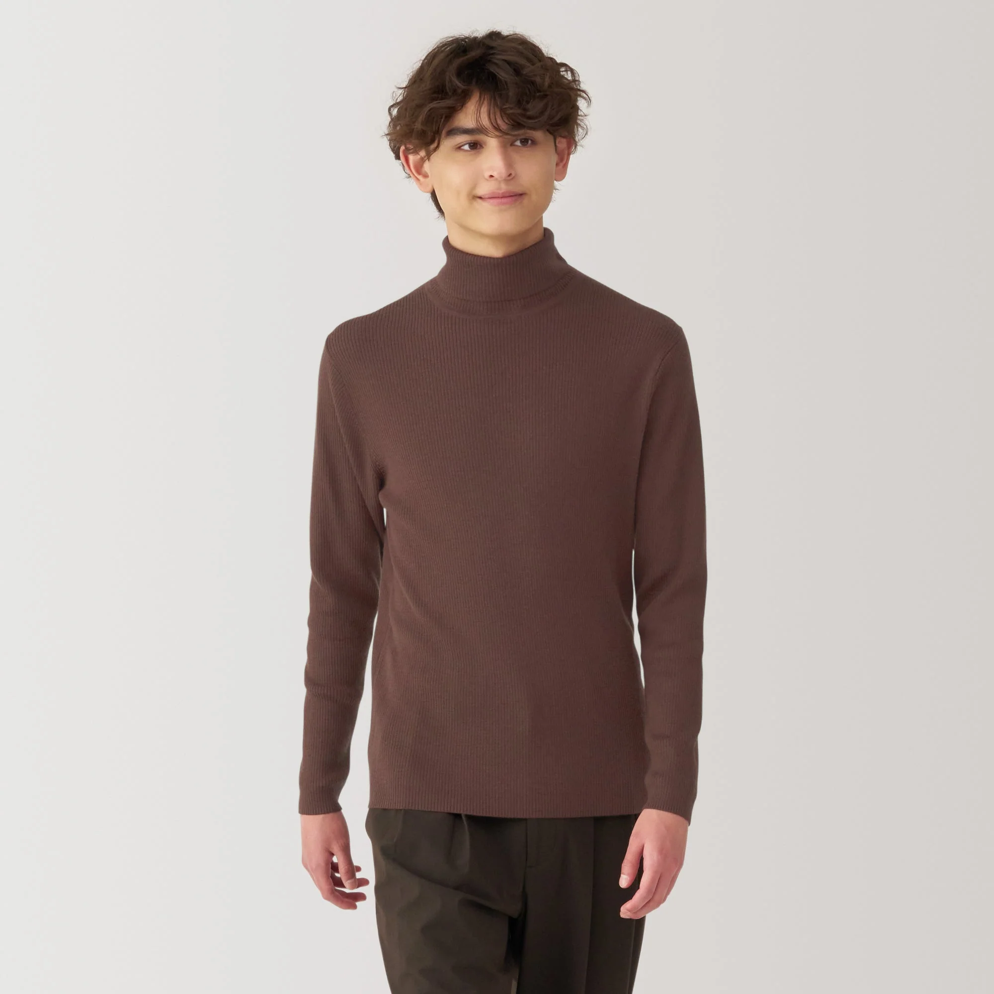 Men's Washable High-Gauge Turtleneck Ribbed Sweater - Image 3