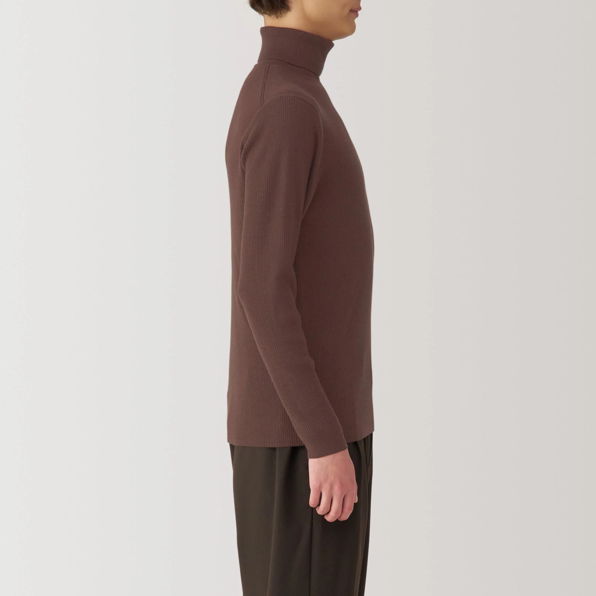 Men's Washable High-Gauge Turtleneck Ribbed Sweater - Image 5