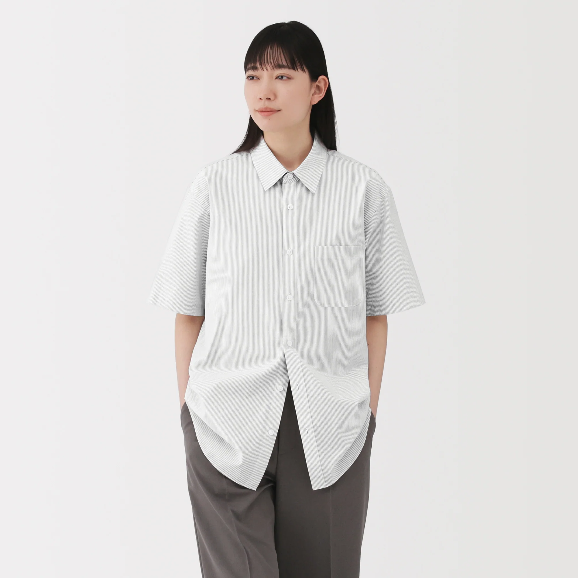 Men's Washed Broadcloth Short Sleeve Shirt - Image 36