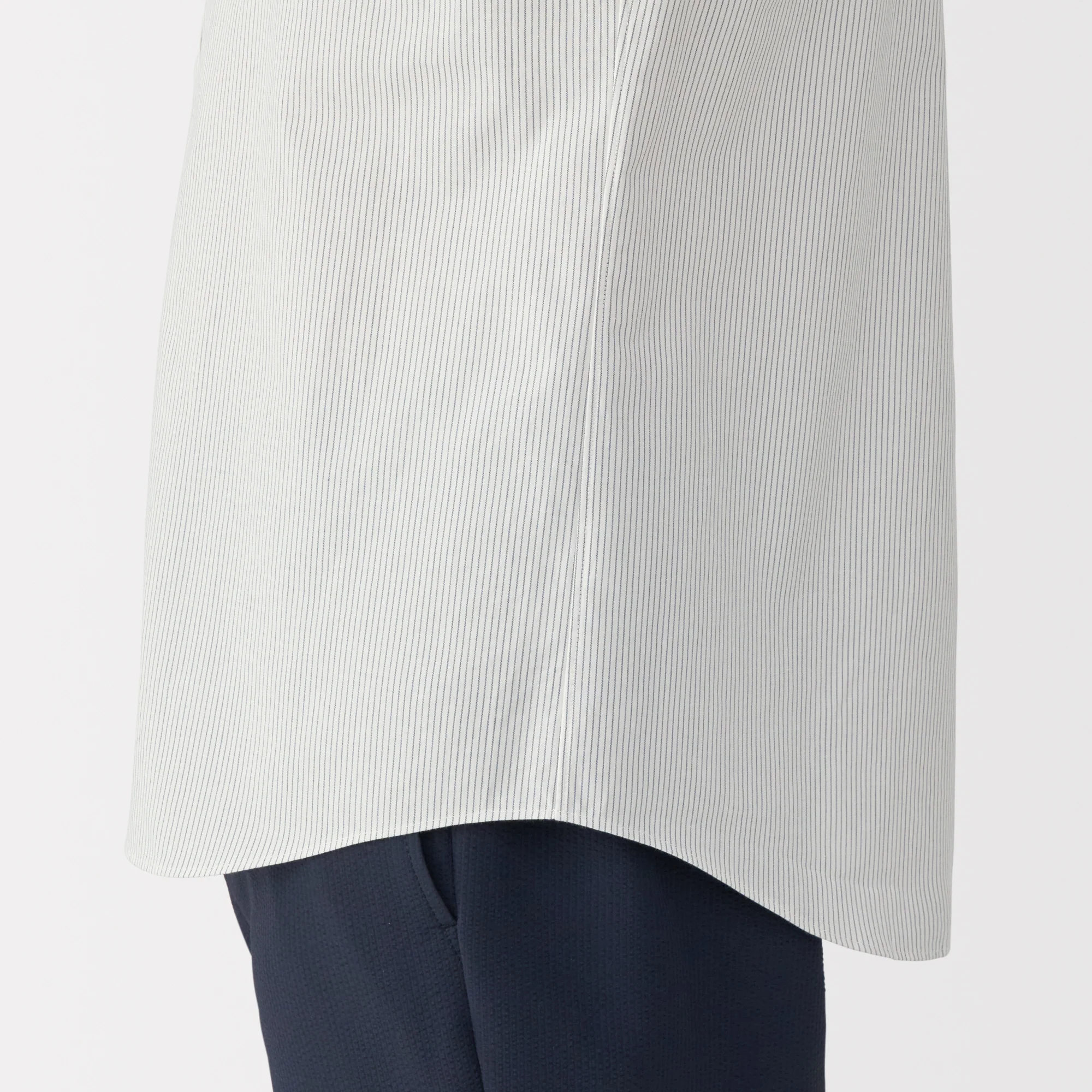Men's Washed Broadcloth Short Sleeve Shirt - Image 41