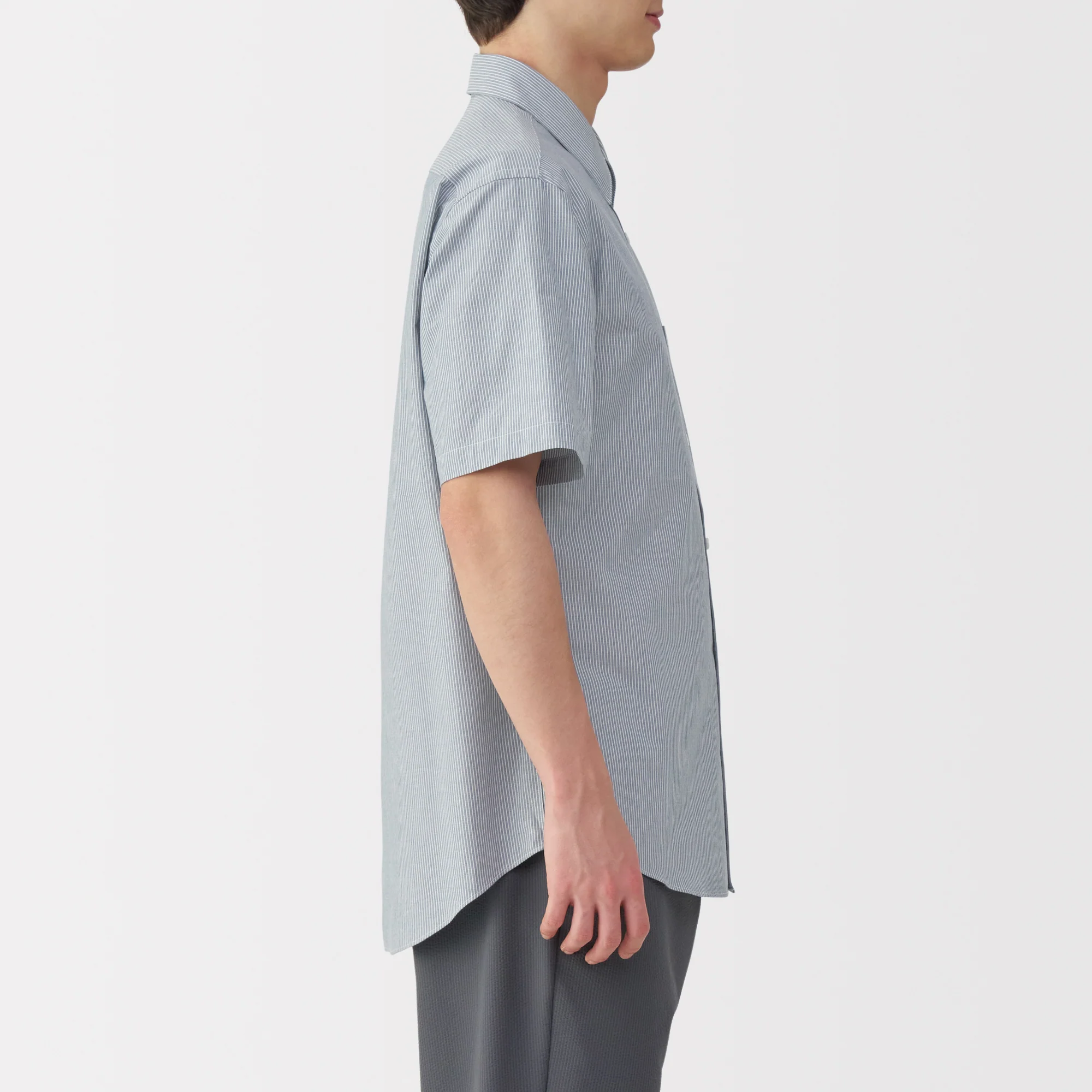 Men's Washed Broadcloth Short Sleeve Shirt - Image 47