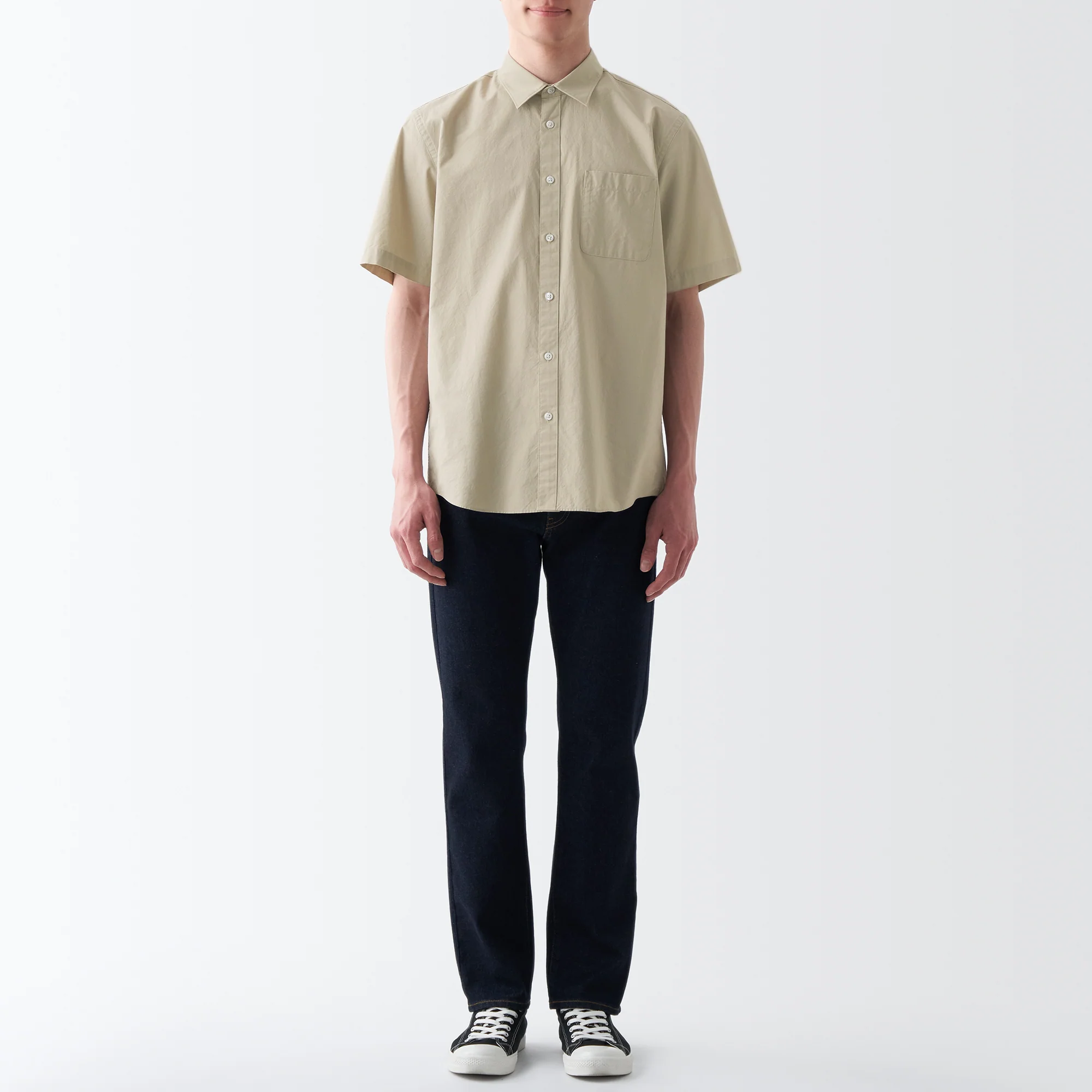 Men's Washed Broadcloth Short Sleeve Shirt - Image 4