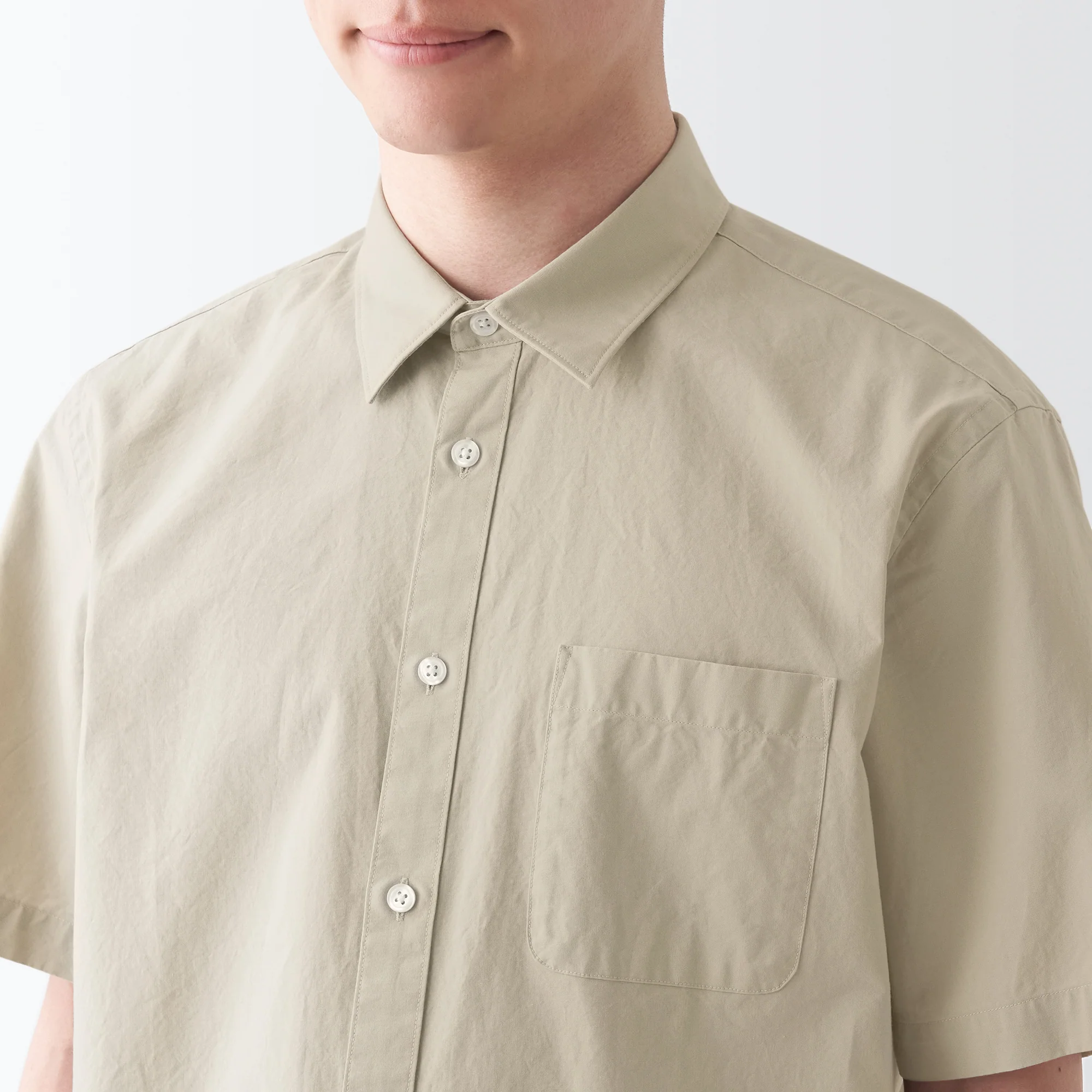 Men's Washed Broadcloth Short Sleeve Shirt - Image 7