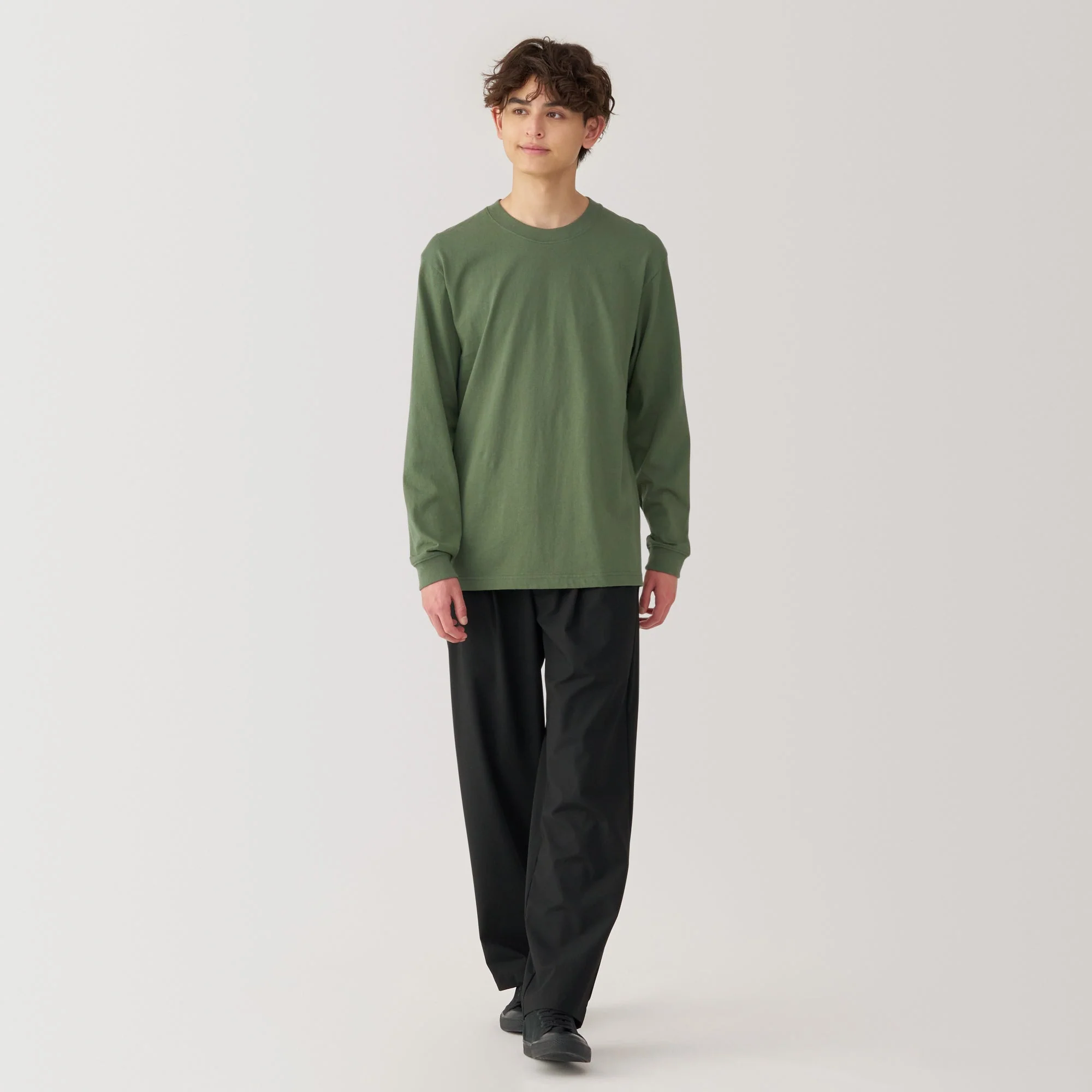 Men's Washed Heavy Weight Crew Neck T-Shirt - Image 4
