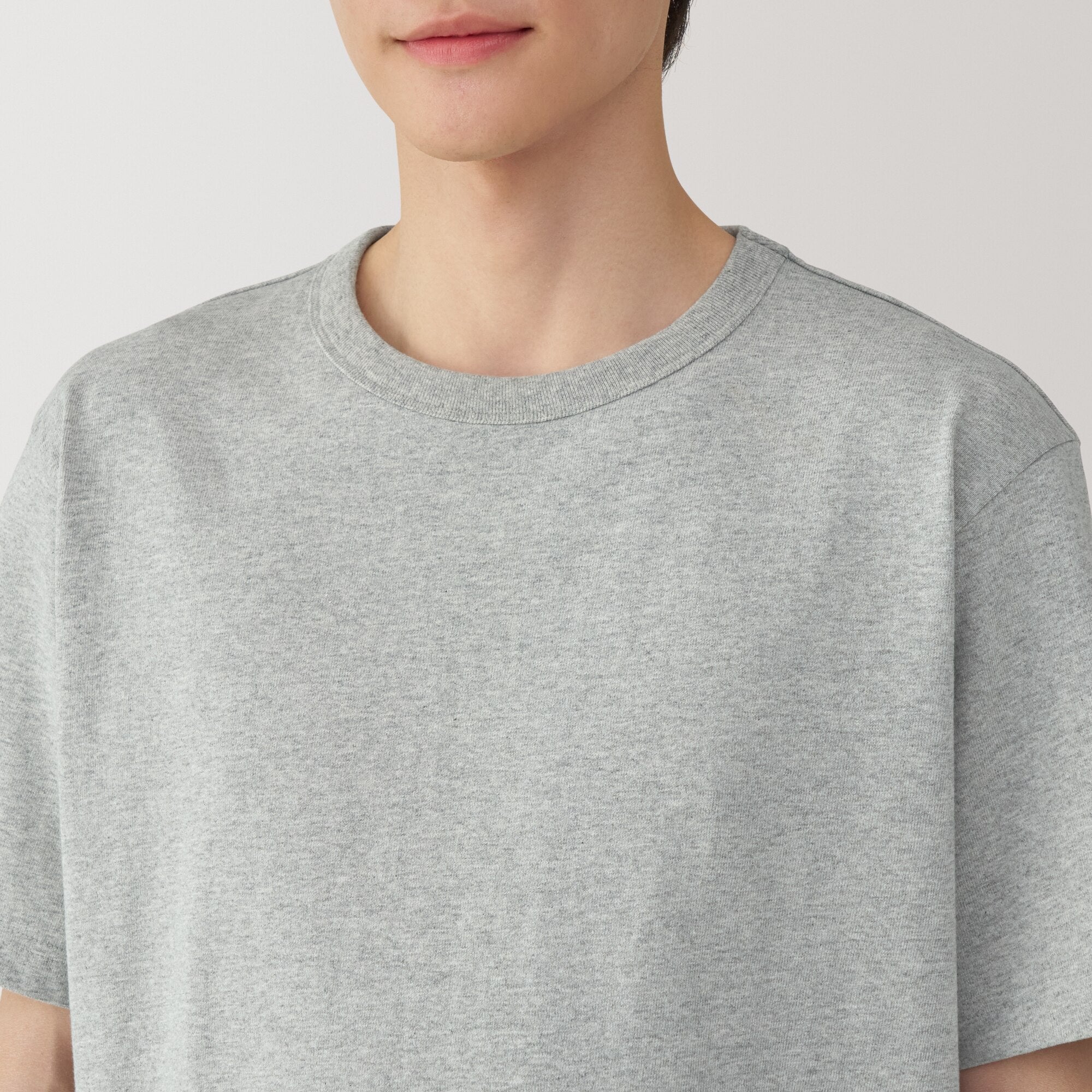 Men's Washed Heavyweight Crewneck T-Shirt - Image 21