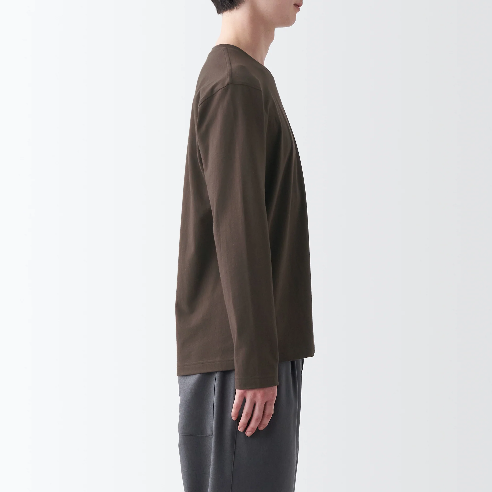 Men's Washed Jersey Crew Neck Long Sleeve T-Shirt - Image 12