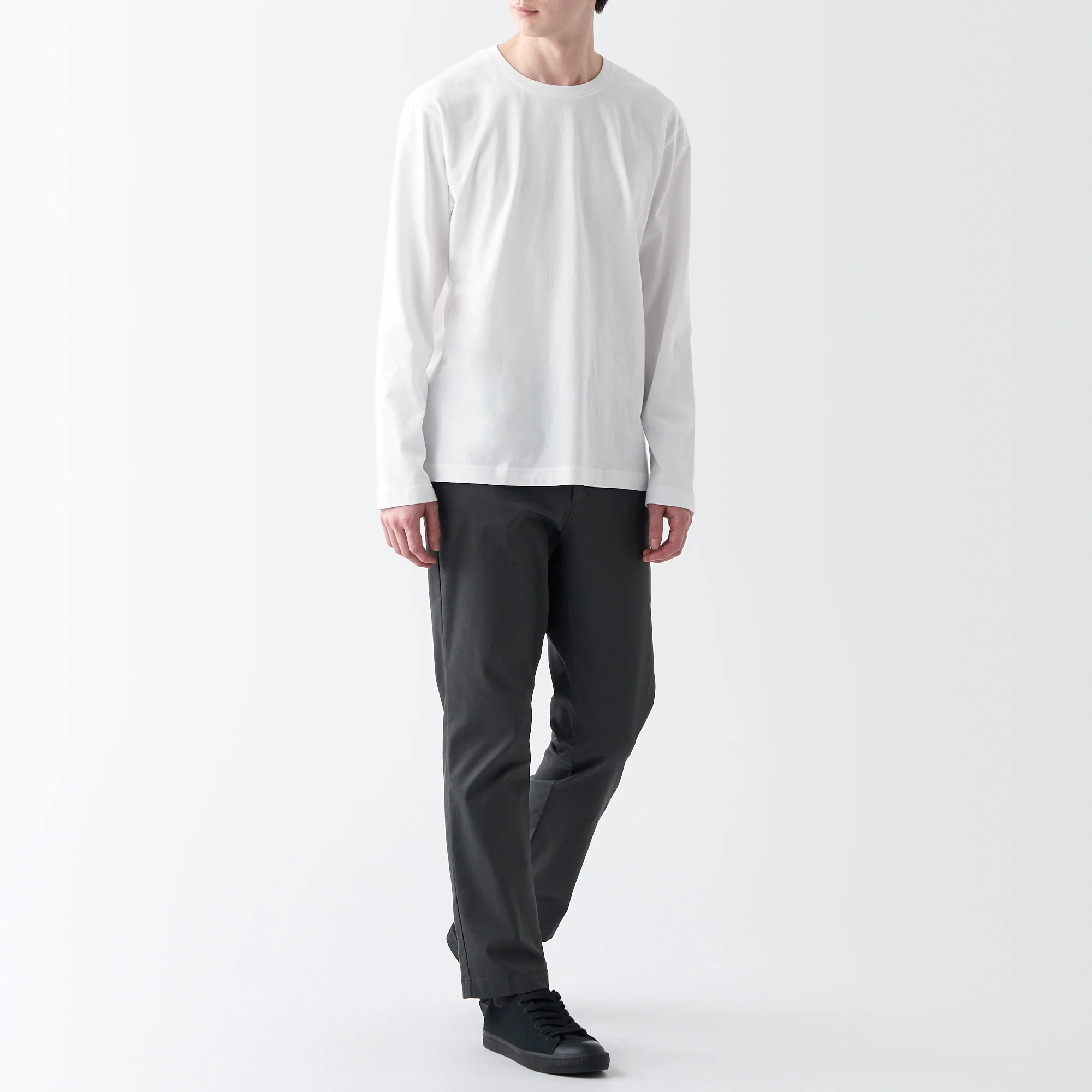 Men's Washed Jersey Crew Neck Long Sleeve T-Shirt - Image 32