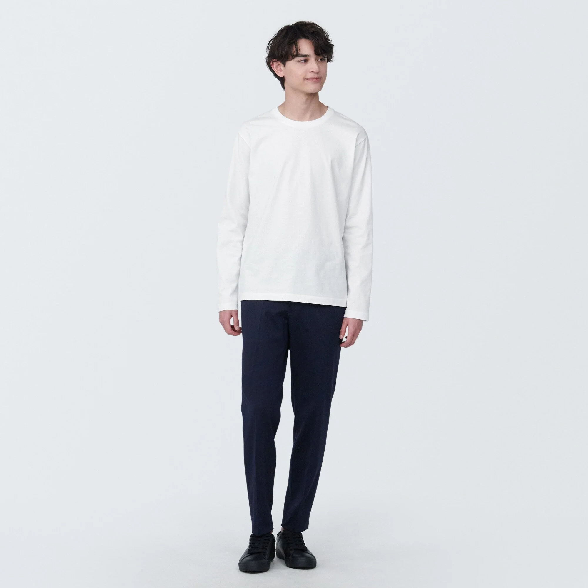 Men's Washed Jersey Crew Neck Long Sleeve T-Shirt - Image 39