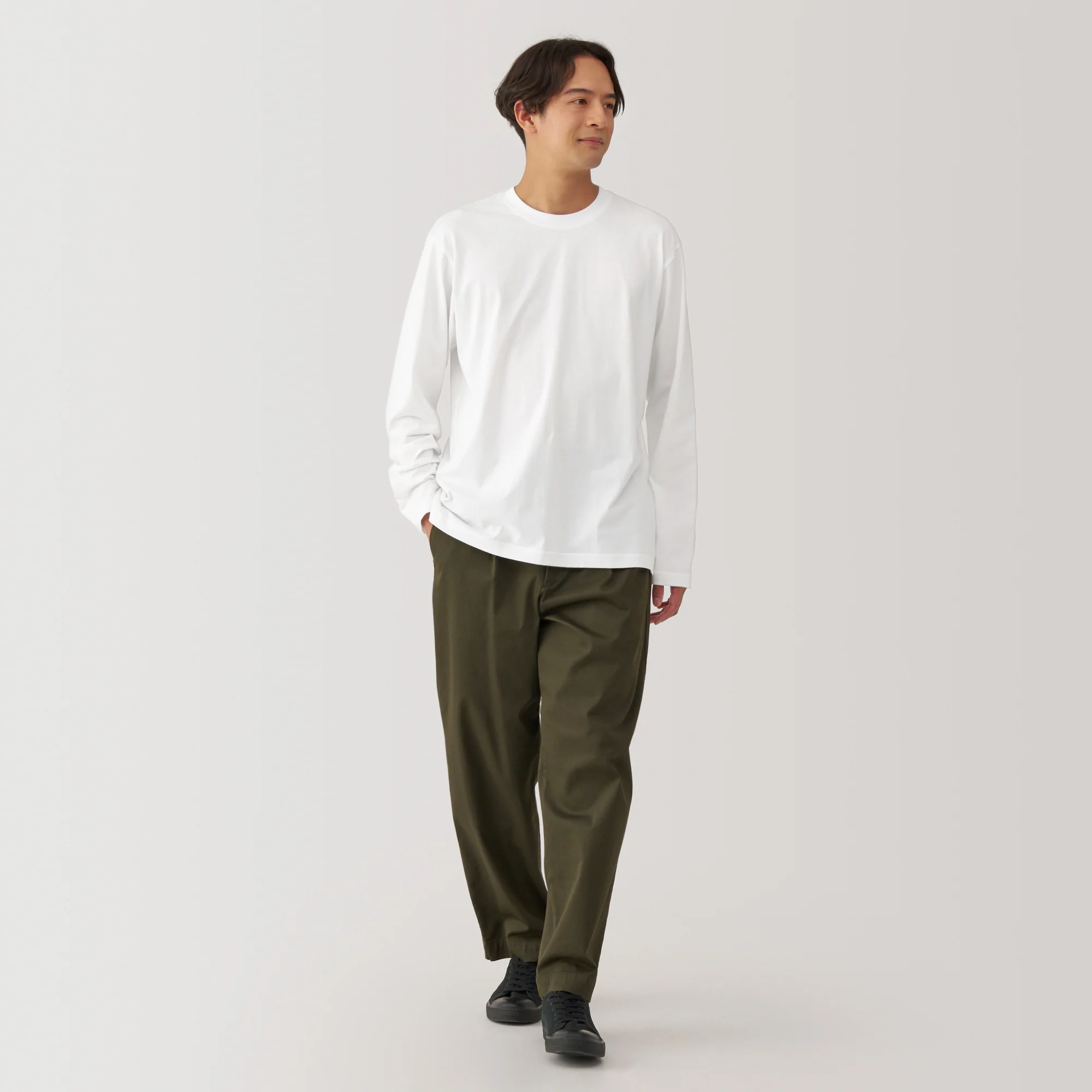 Men's Washed Jersey Crewneck T-Shirt - Image 11