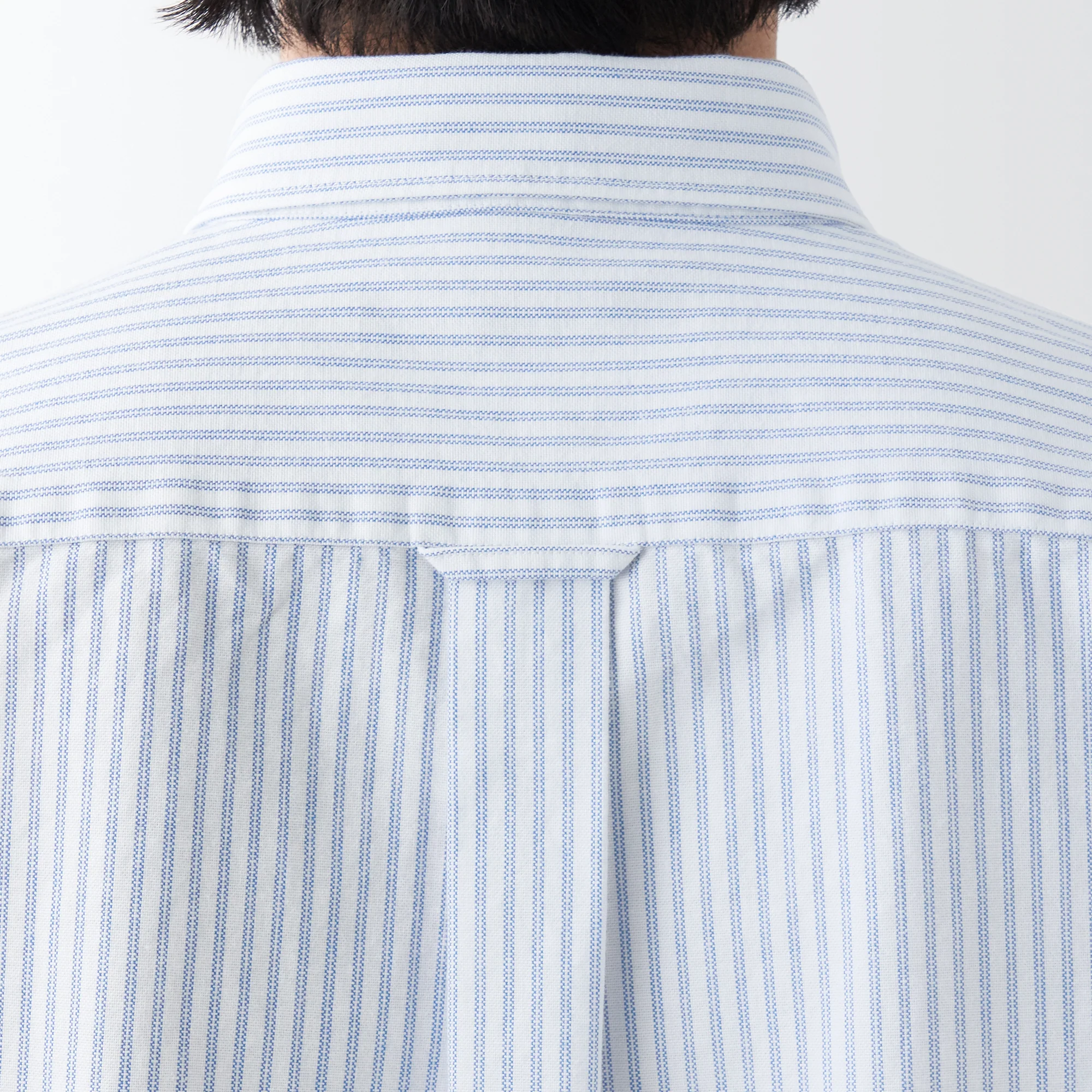 Men's Washed Oxford Button Down  Patterned Short Sleeve Shirt - Image 9