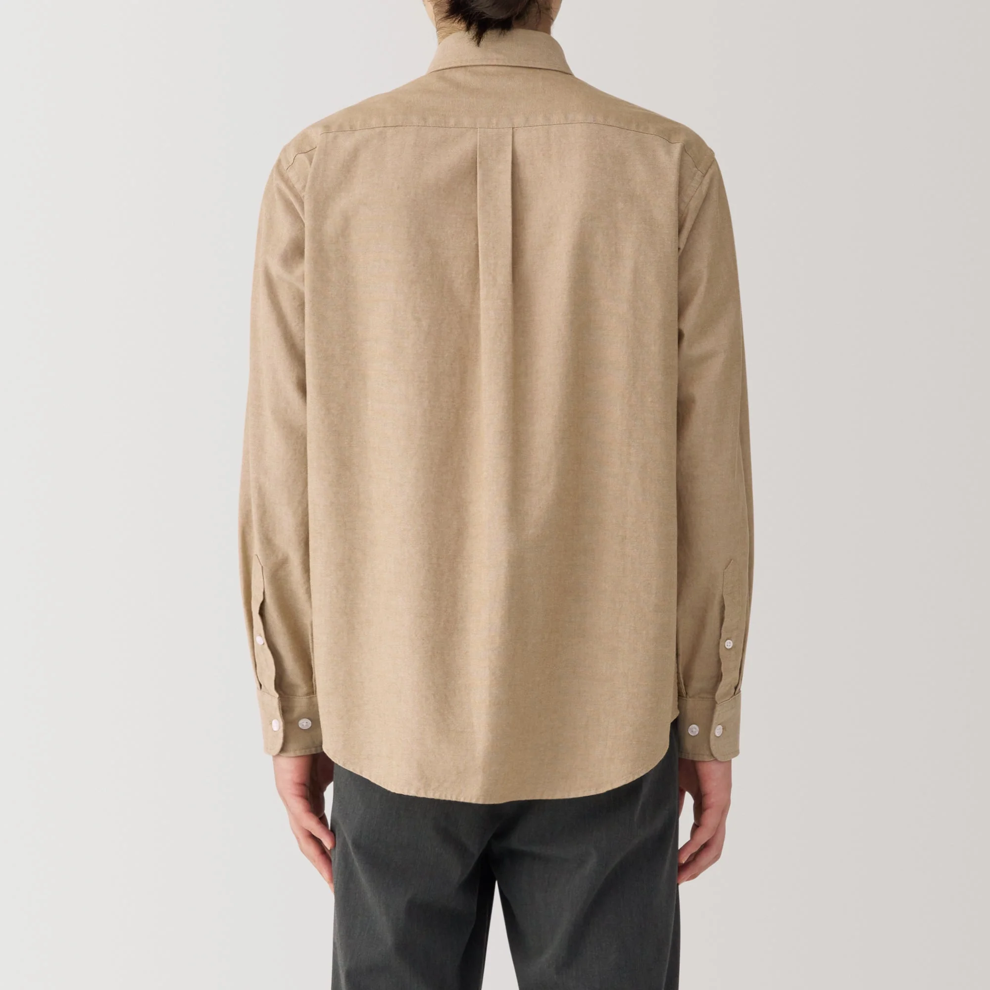 Men's Washed Oxford Button Down Shirt - Image 22