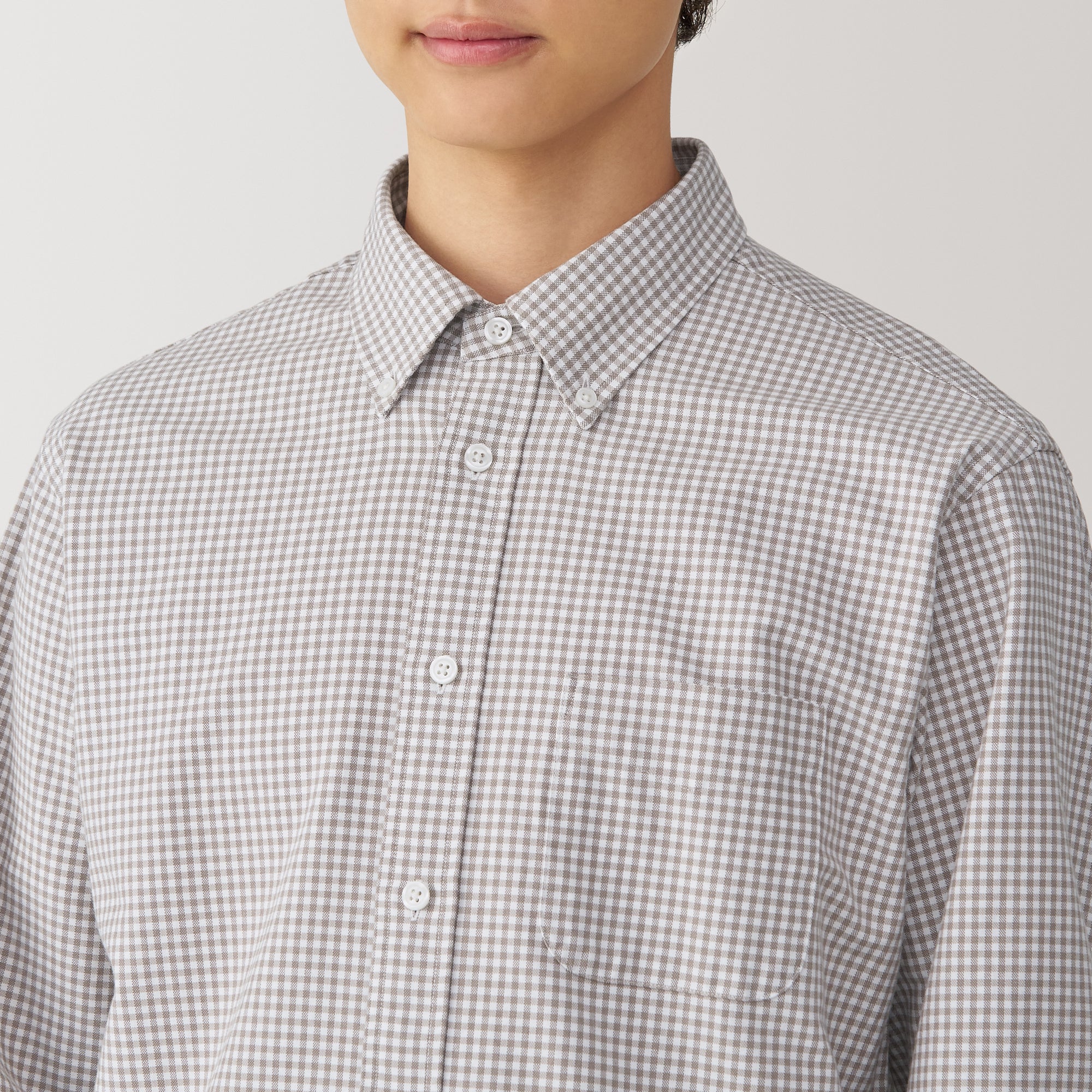 Men's Washed Oxford Button Down Shirt - Image 47