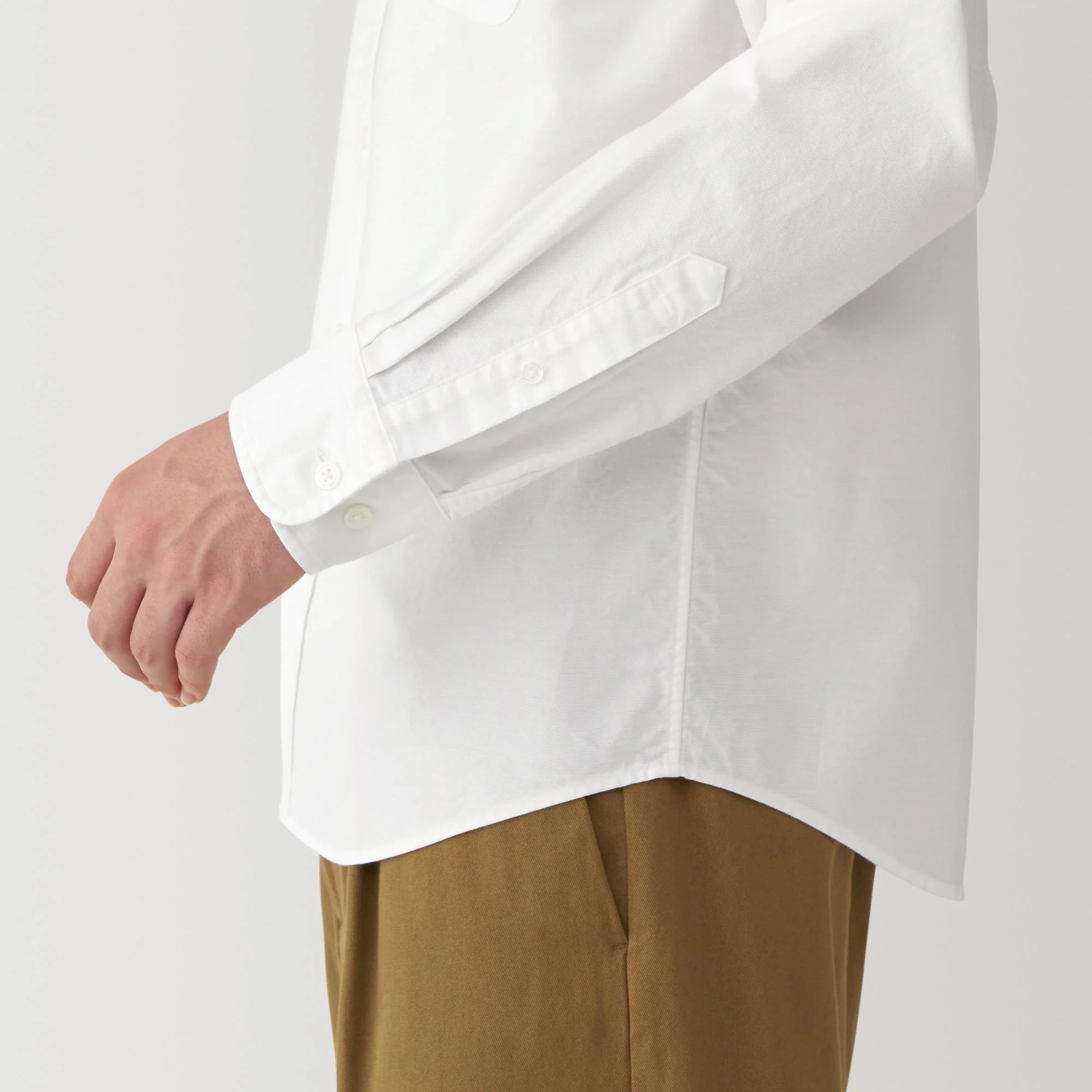 Men's Washed Oxford Button Down Shirt - Image 8