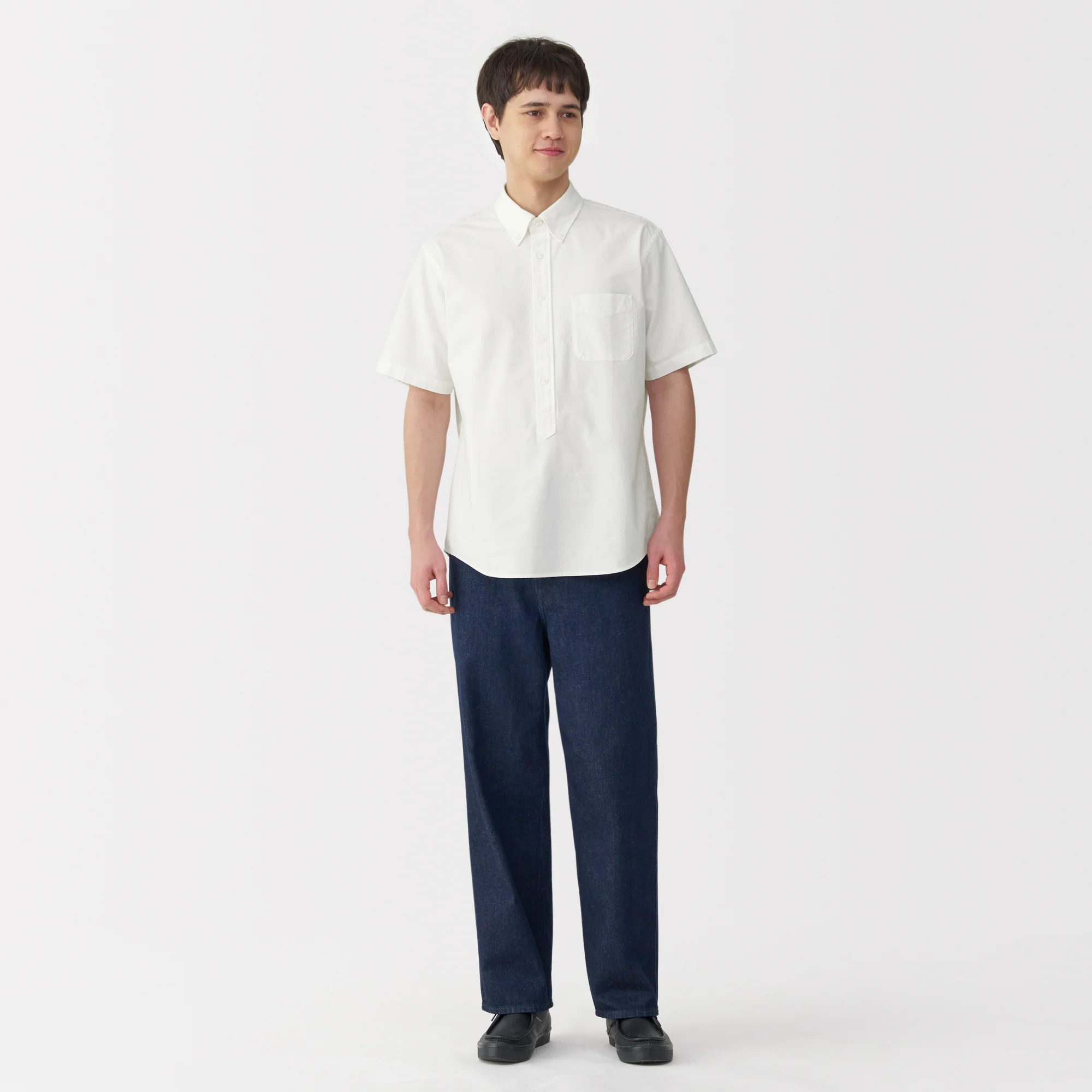 Men's Washed Oxford Pullover Shirt - Image 12