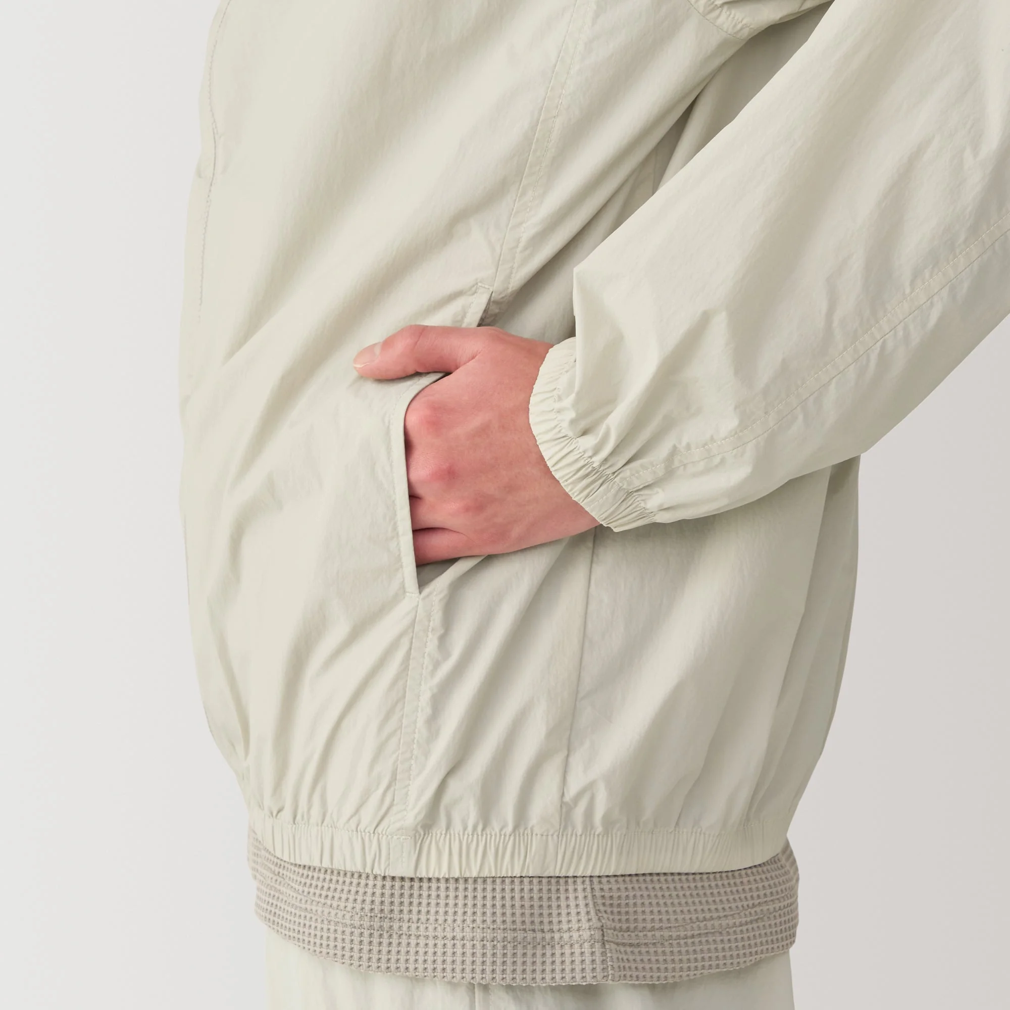 Men's Water Repellent Nylon Packable Windbreaker - Image 11