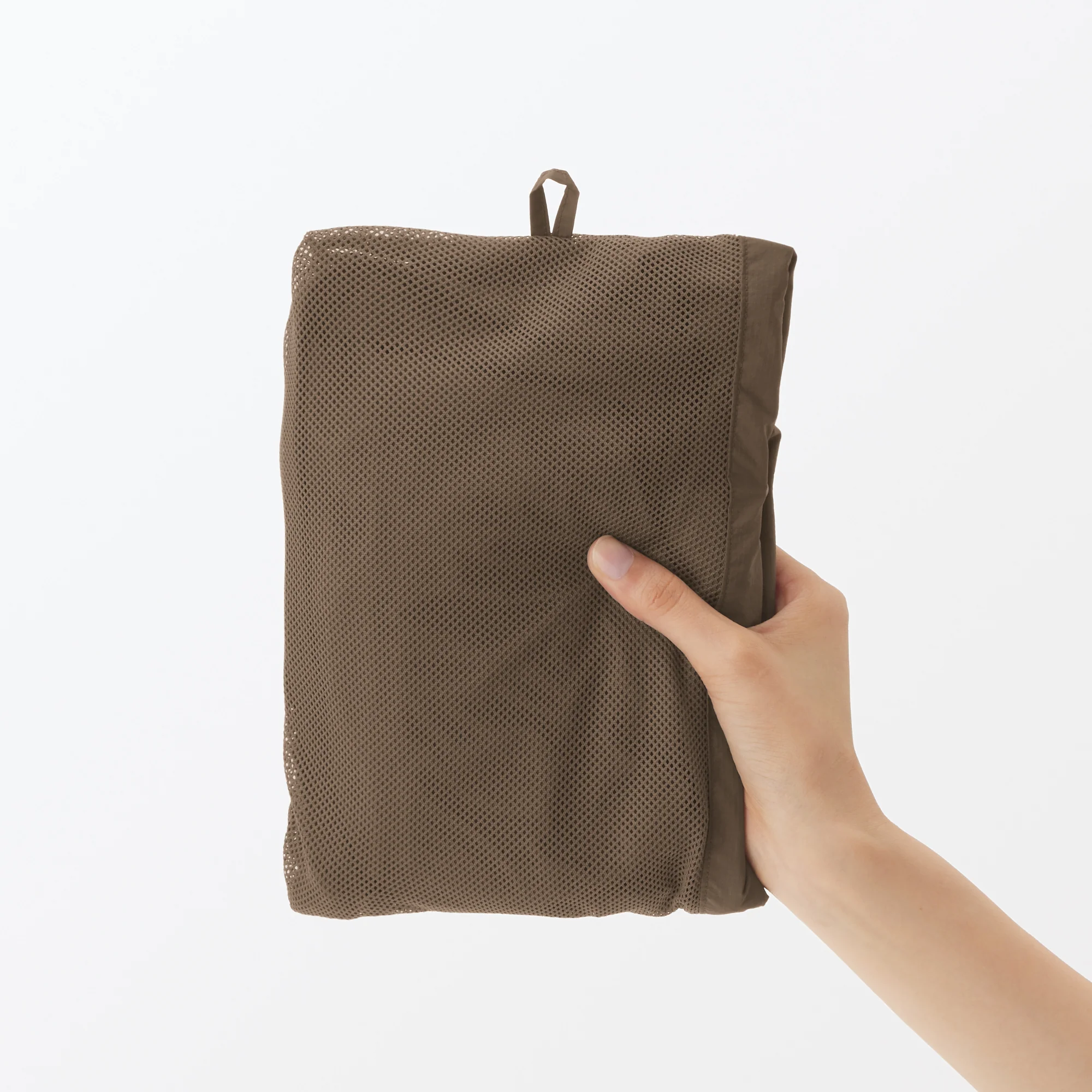Men's Water Repellent Pocketable Jacket - Image 19