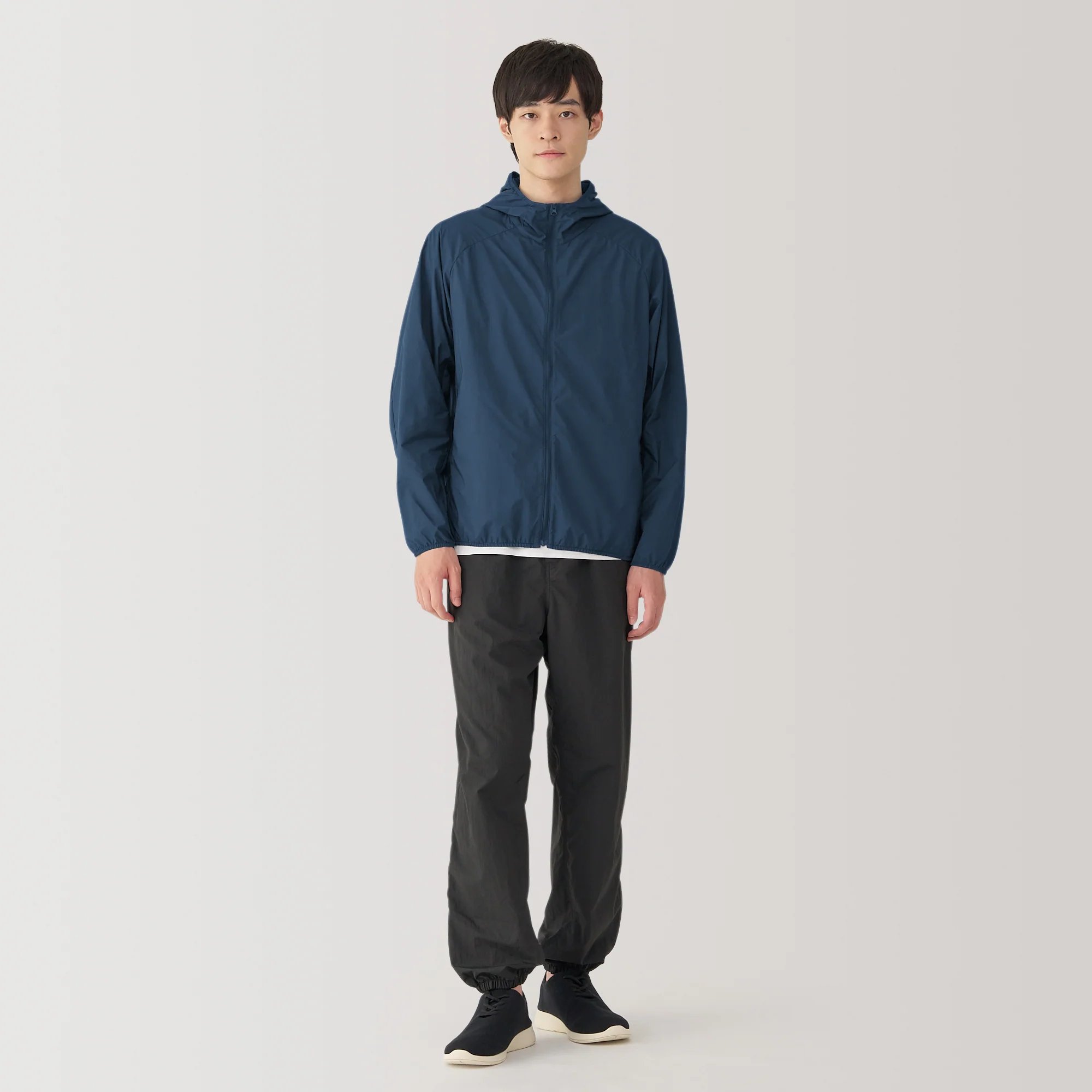 Men's Water Repellent Pocketable Jacket - Image 4