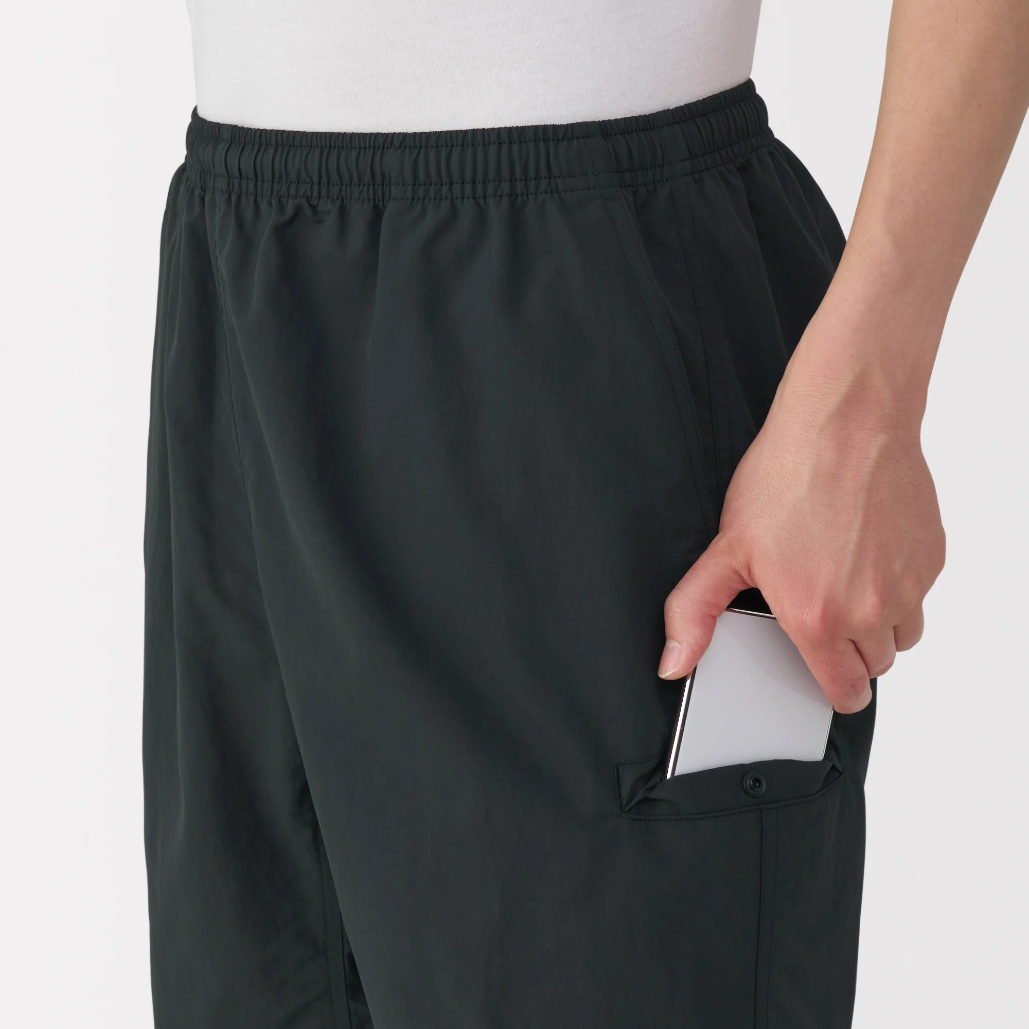 Men's Water Repellent Shorts - Image 9